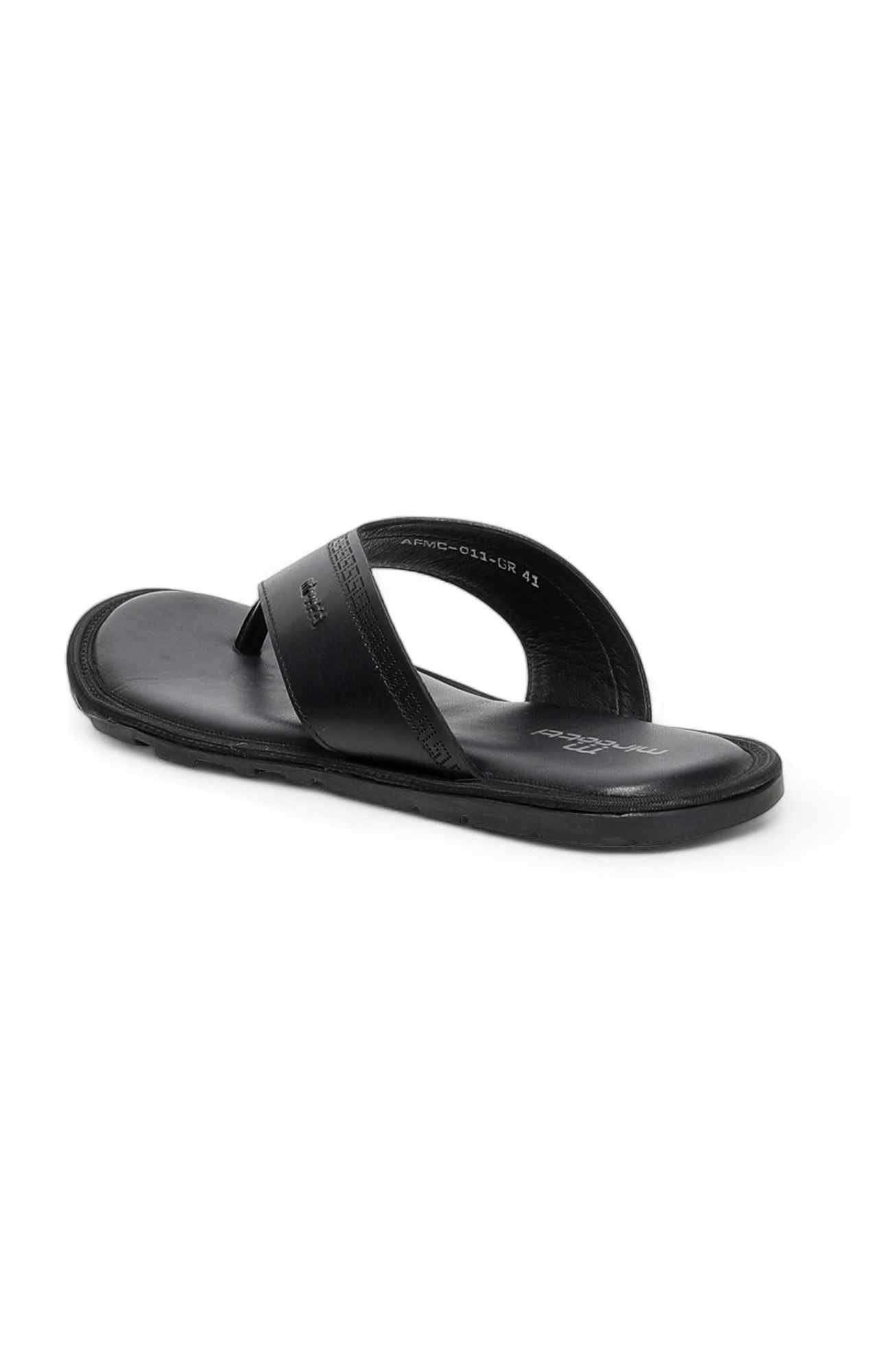 Men Black Ultra-Comfort Casual Flip-Flops