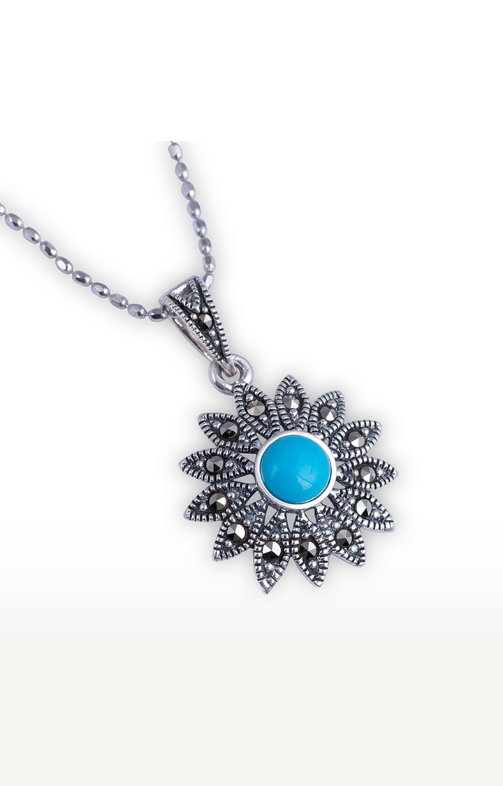 Zirconia Intertwined Paperclip Pendant Set