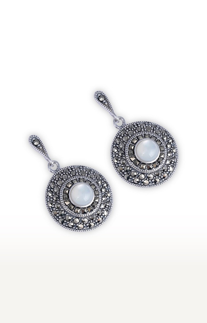 Ageless Allure Silver Chain