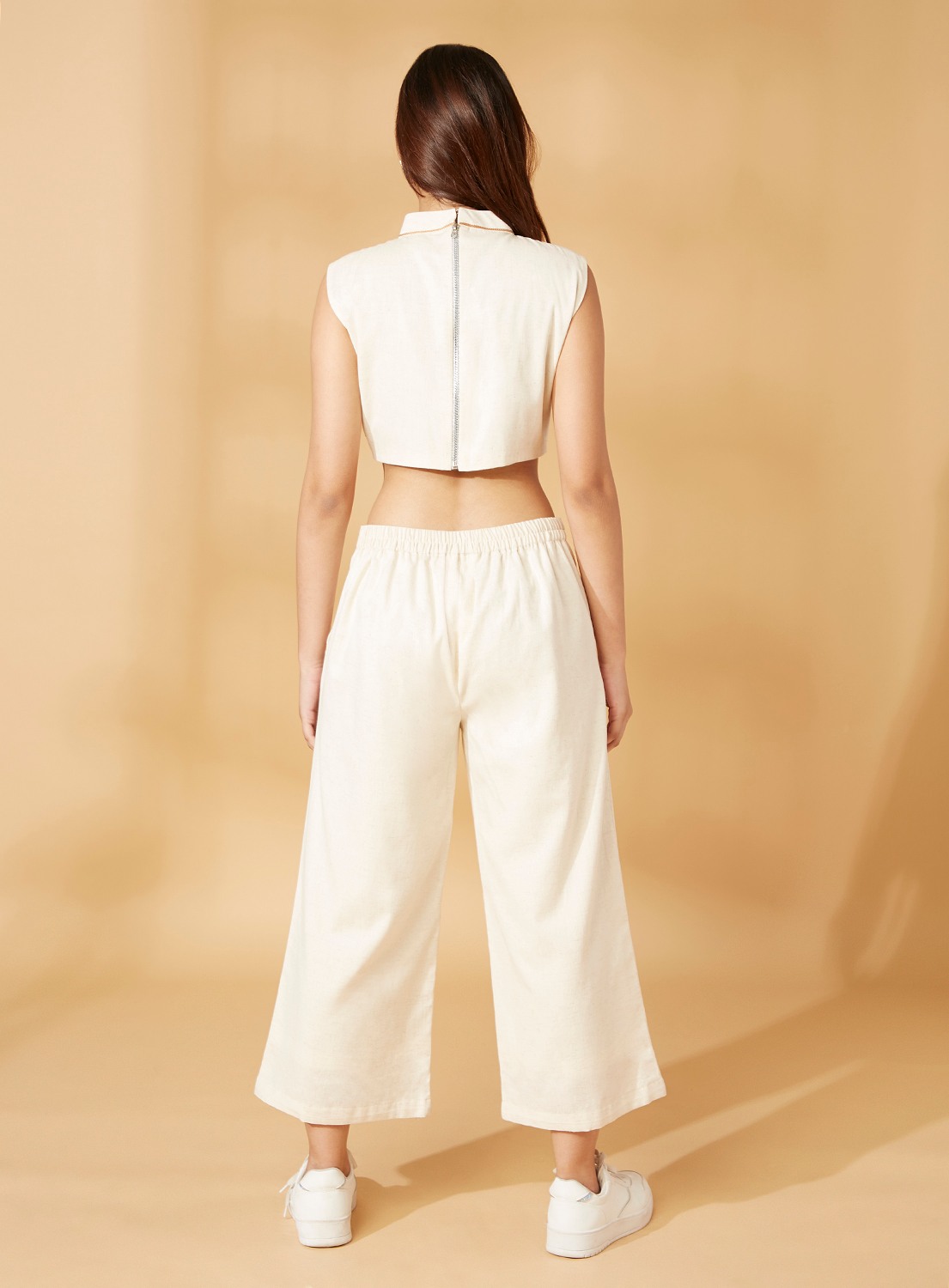 Crop top with pants