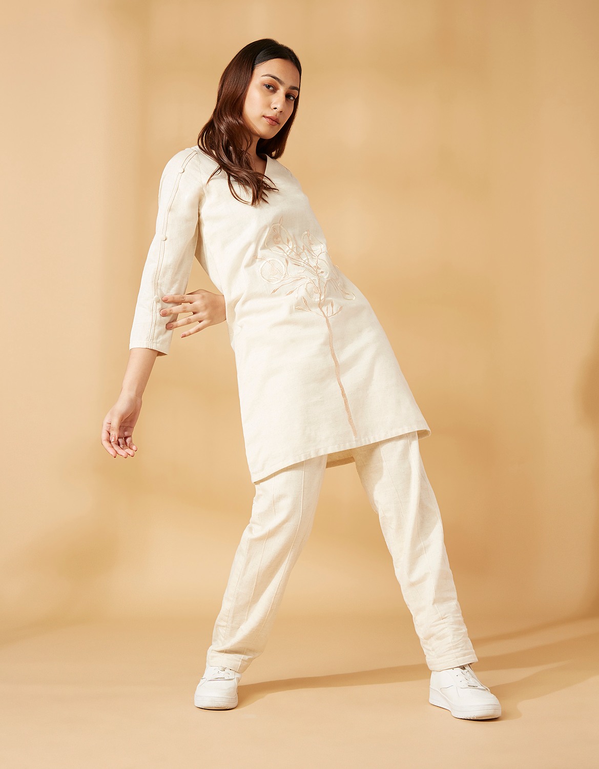 Embroidered tunic set