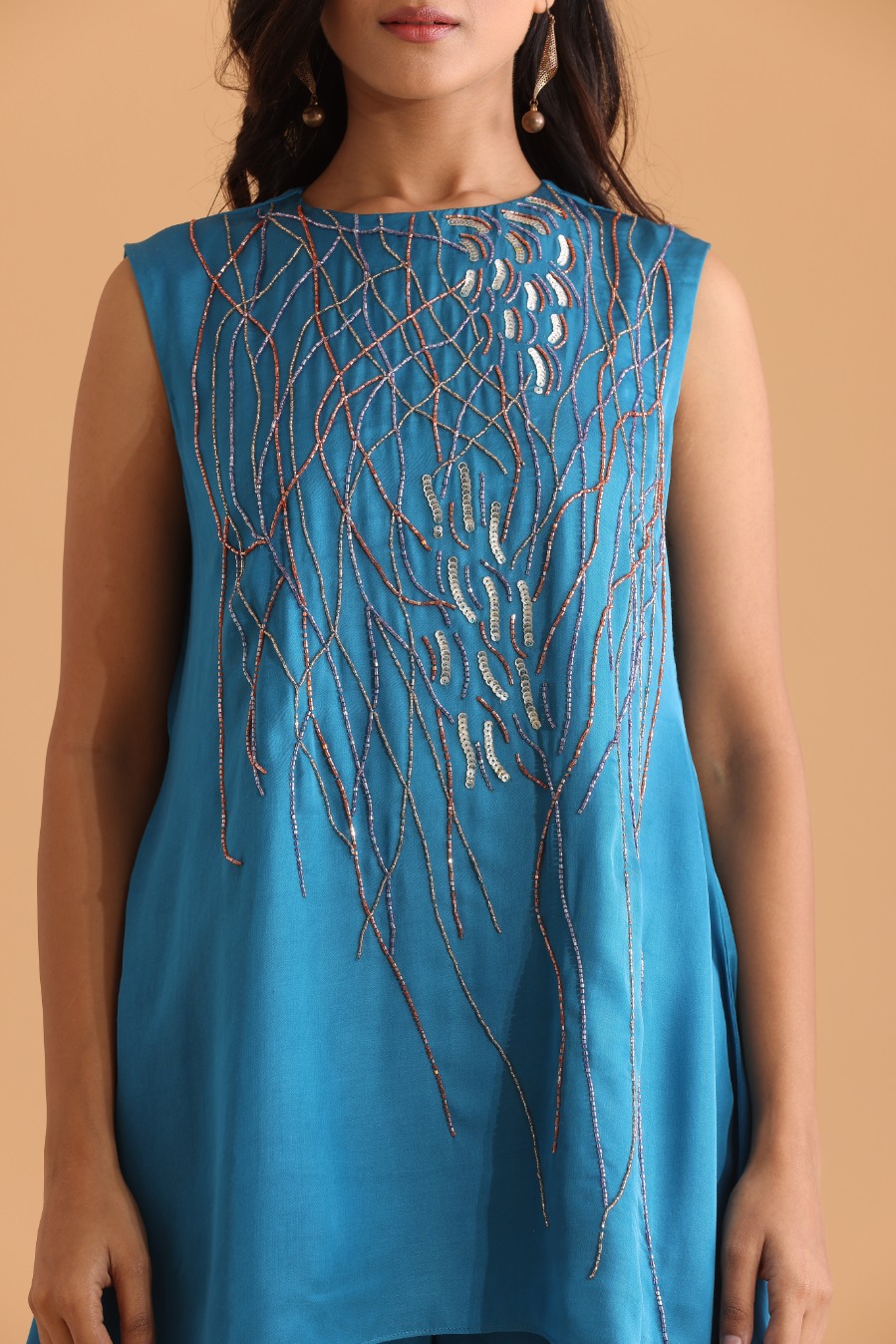 High low embroidered kurta set