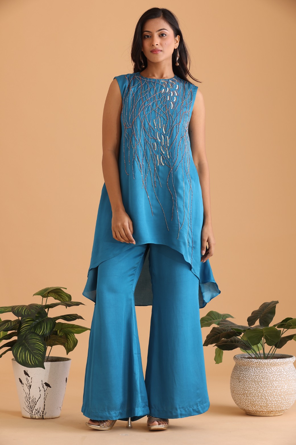 High low embroidered kurta set