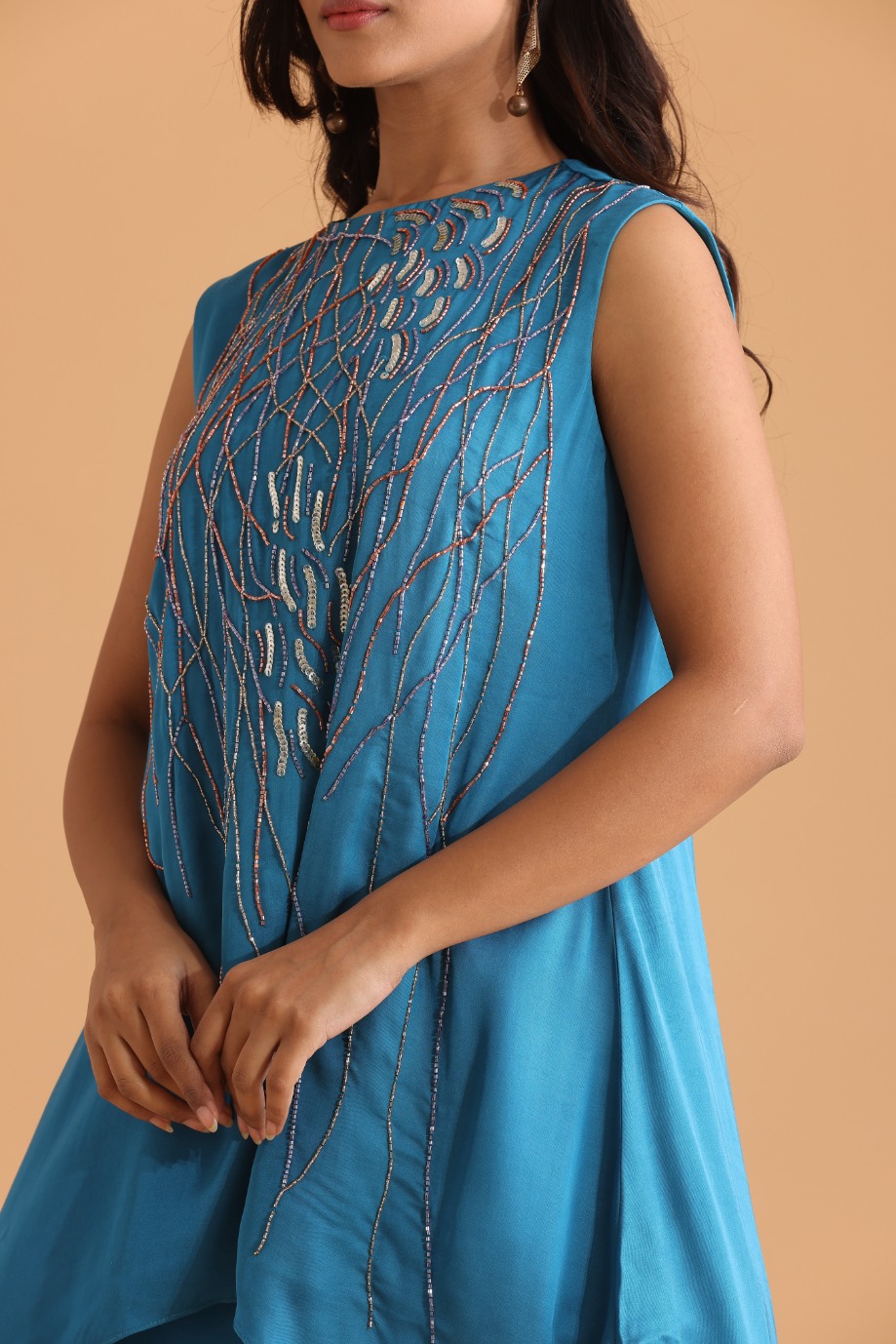High low embroidered kurta set