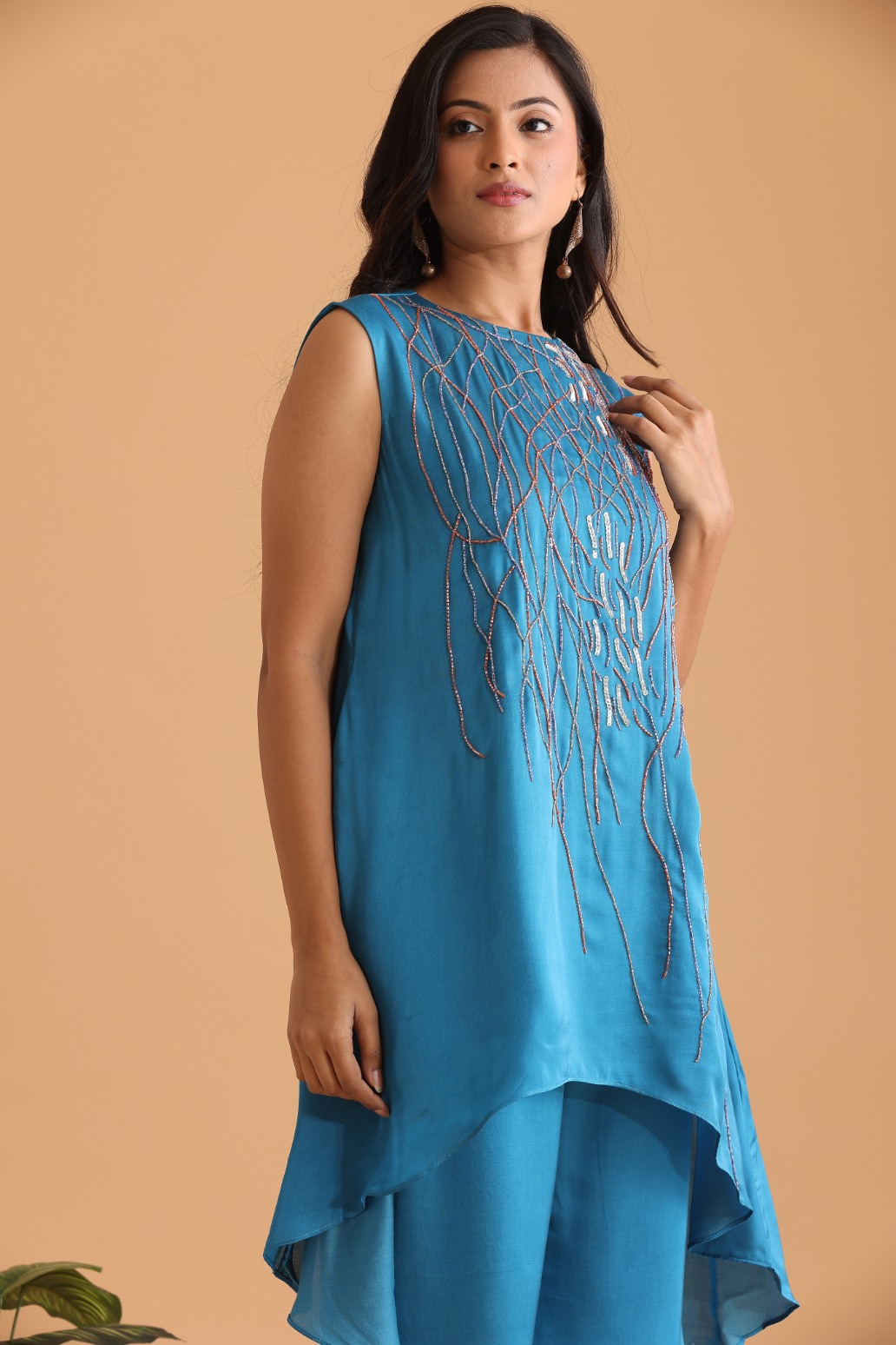High low embroidered kurta set