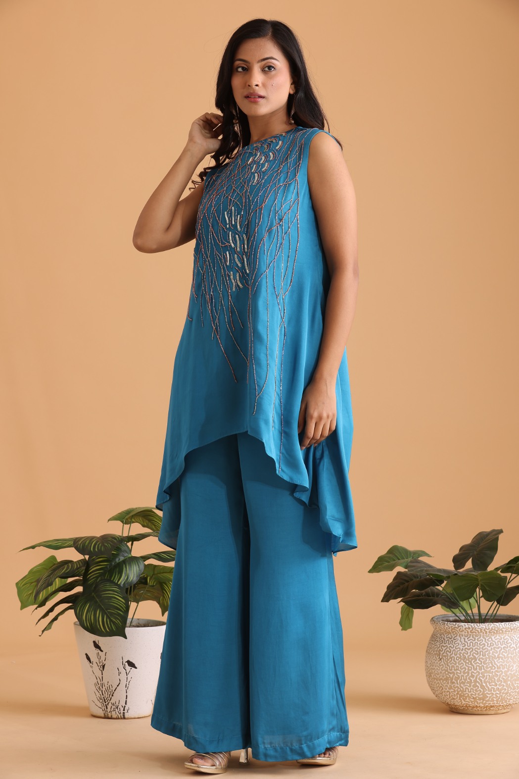 High low embroidered kurta set