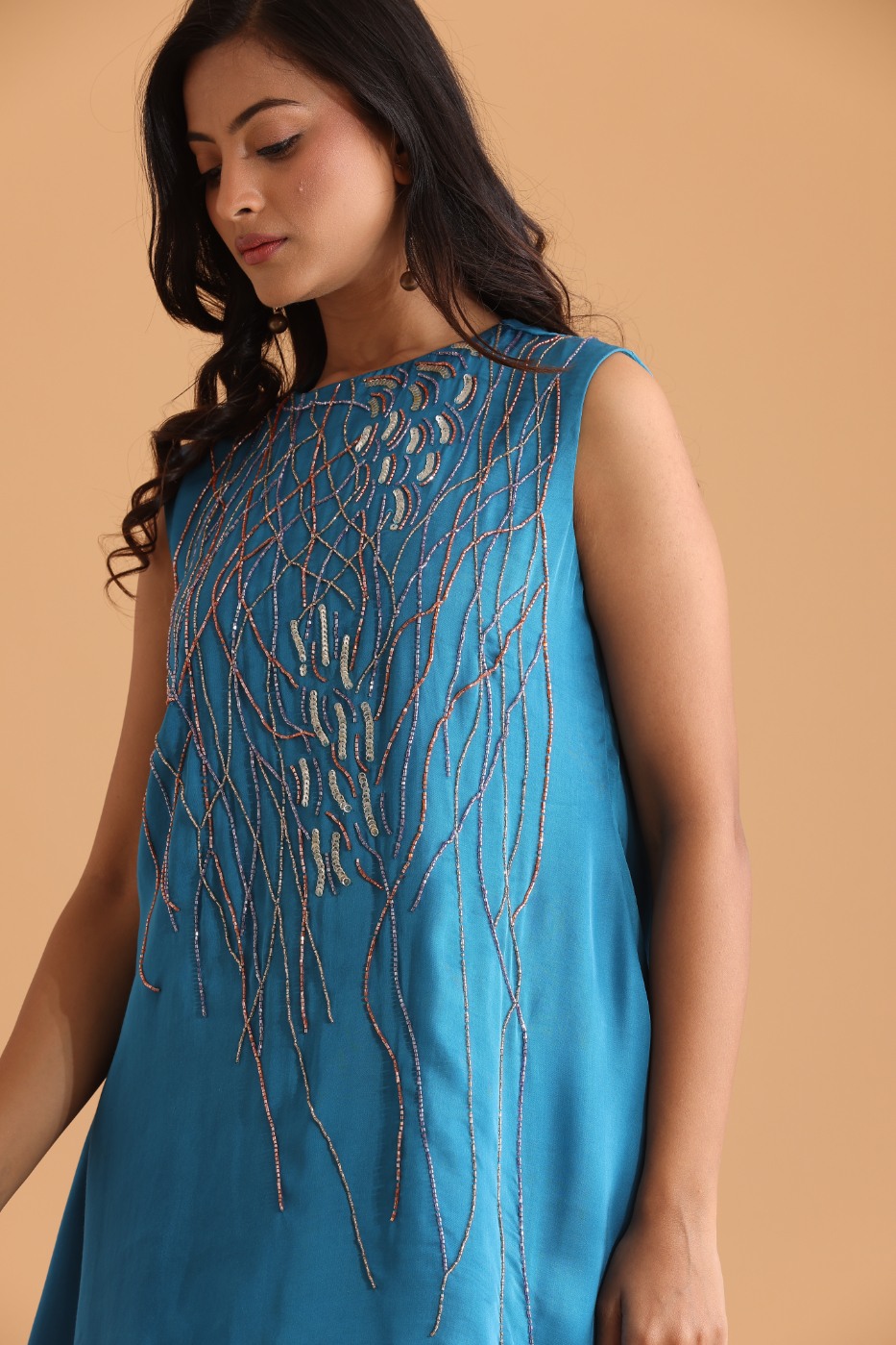 High low embroidered kurta set
