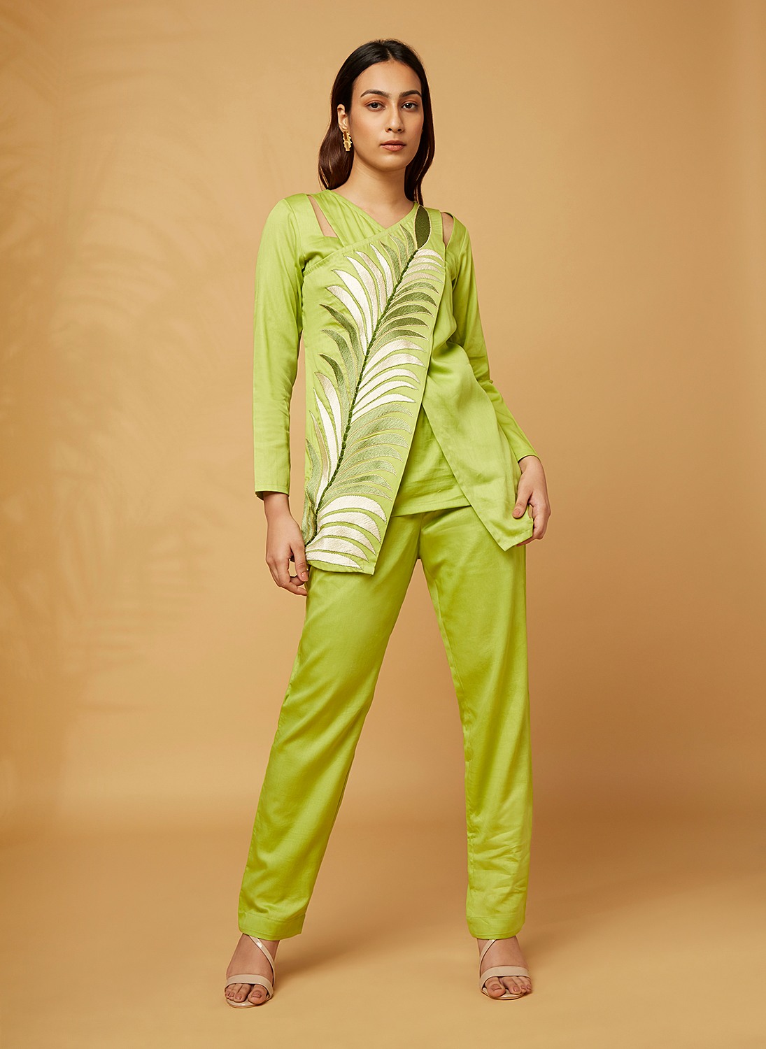 Cross front leaf co-ord set