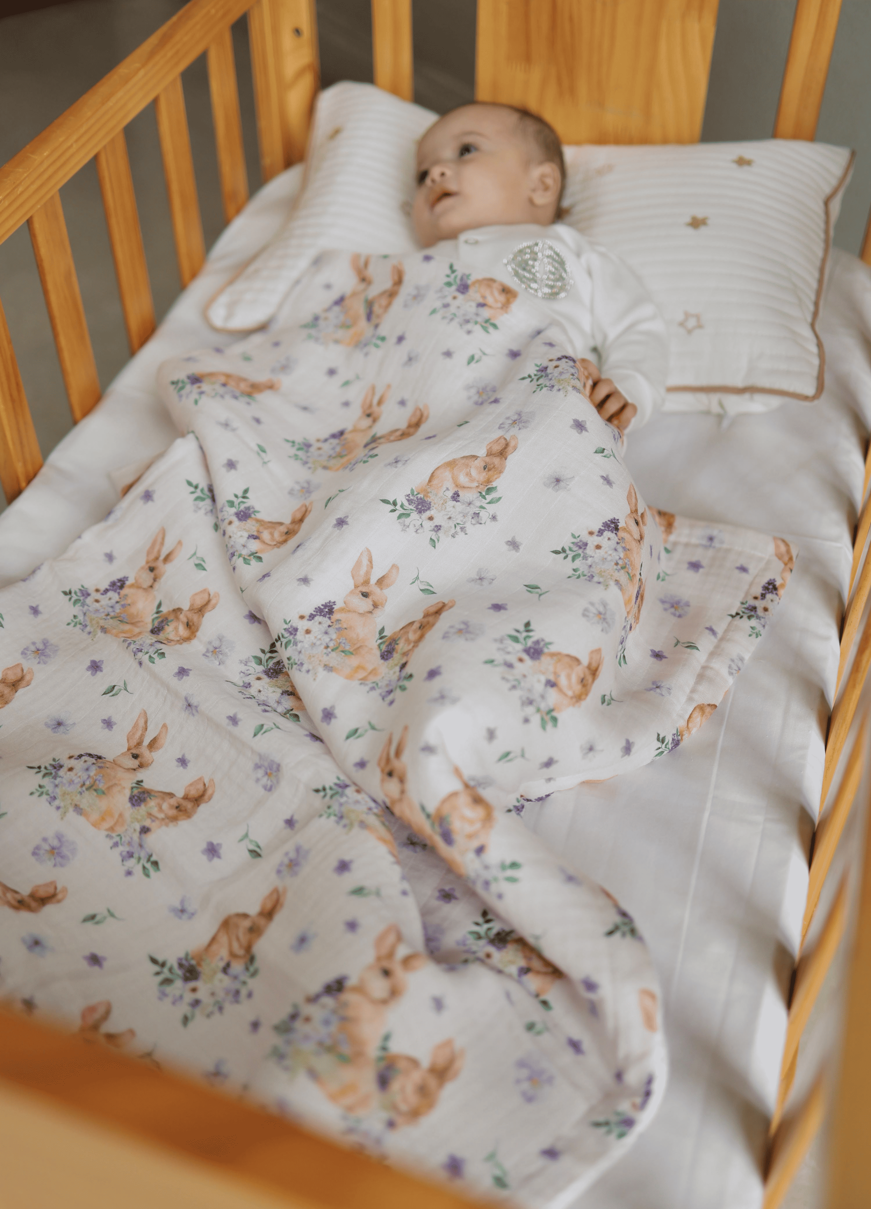 Squirrel Snuggles Muslin Blanket