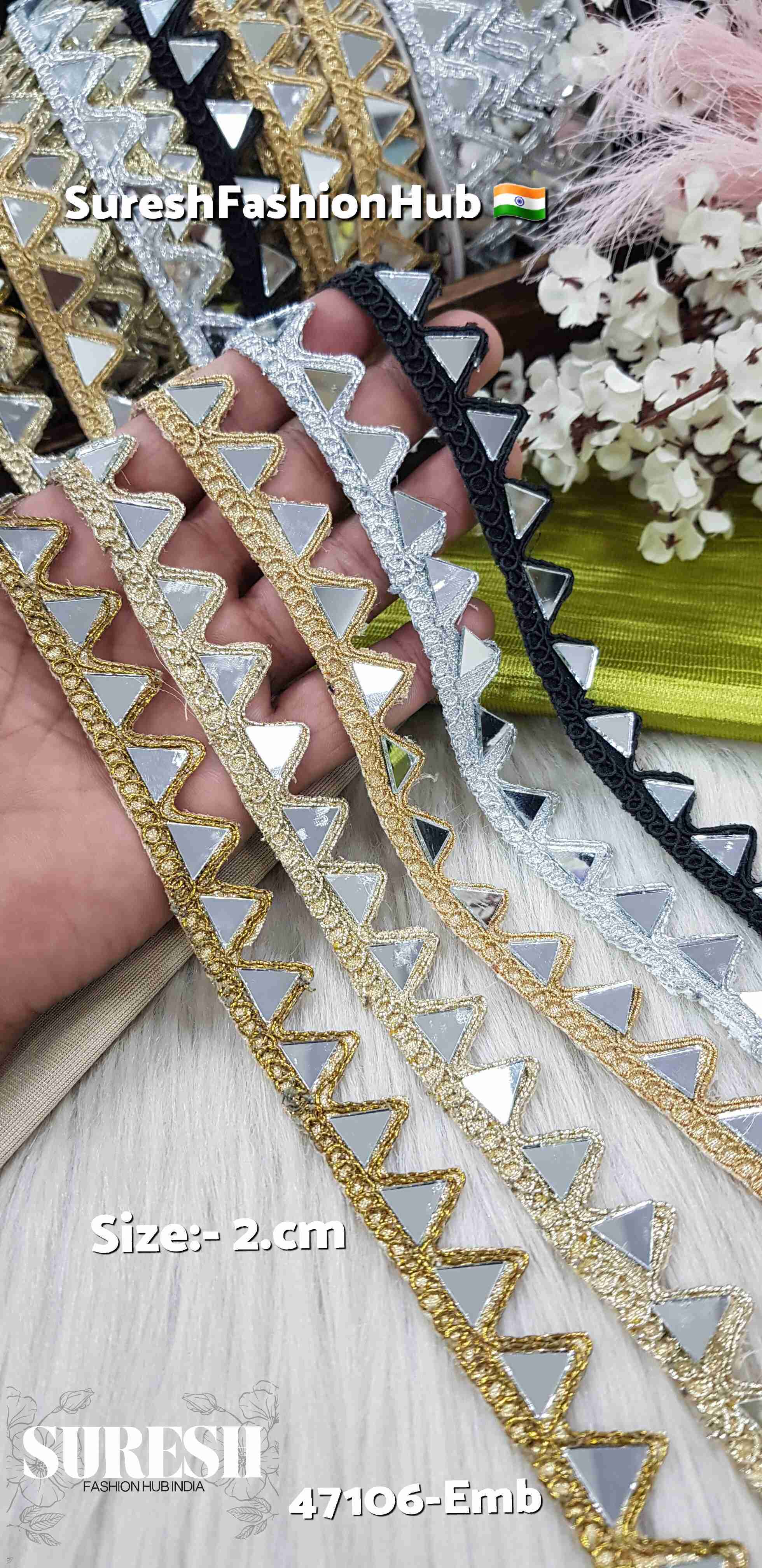 Silver Triangle Scalloped Mirror Lace