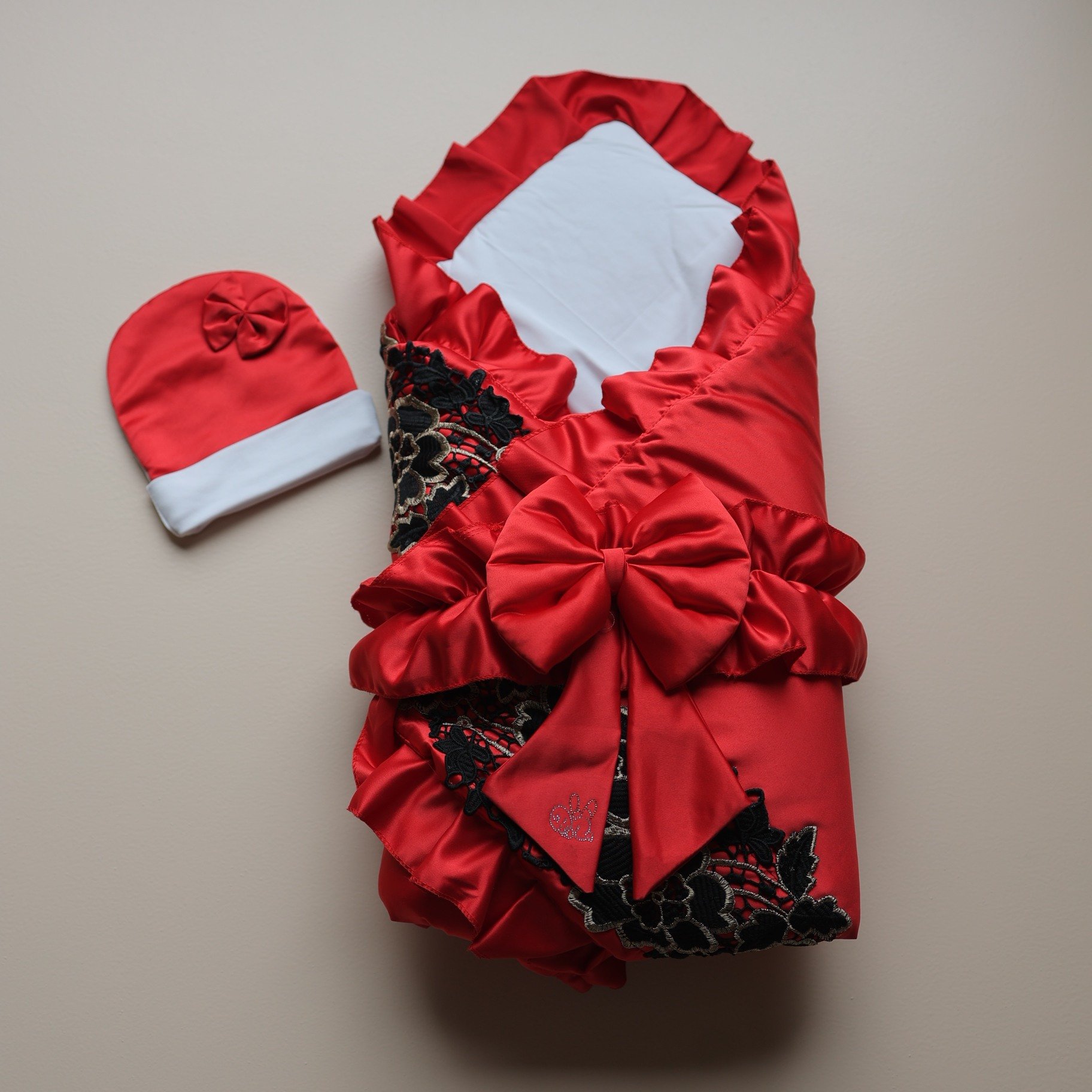 The Scarlet Noir Drape Set