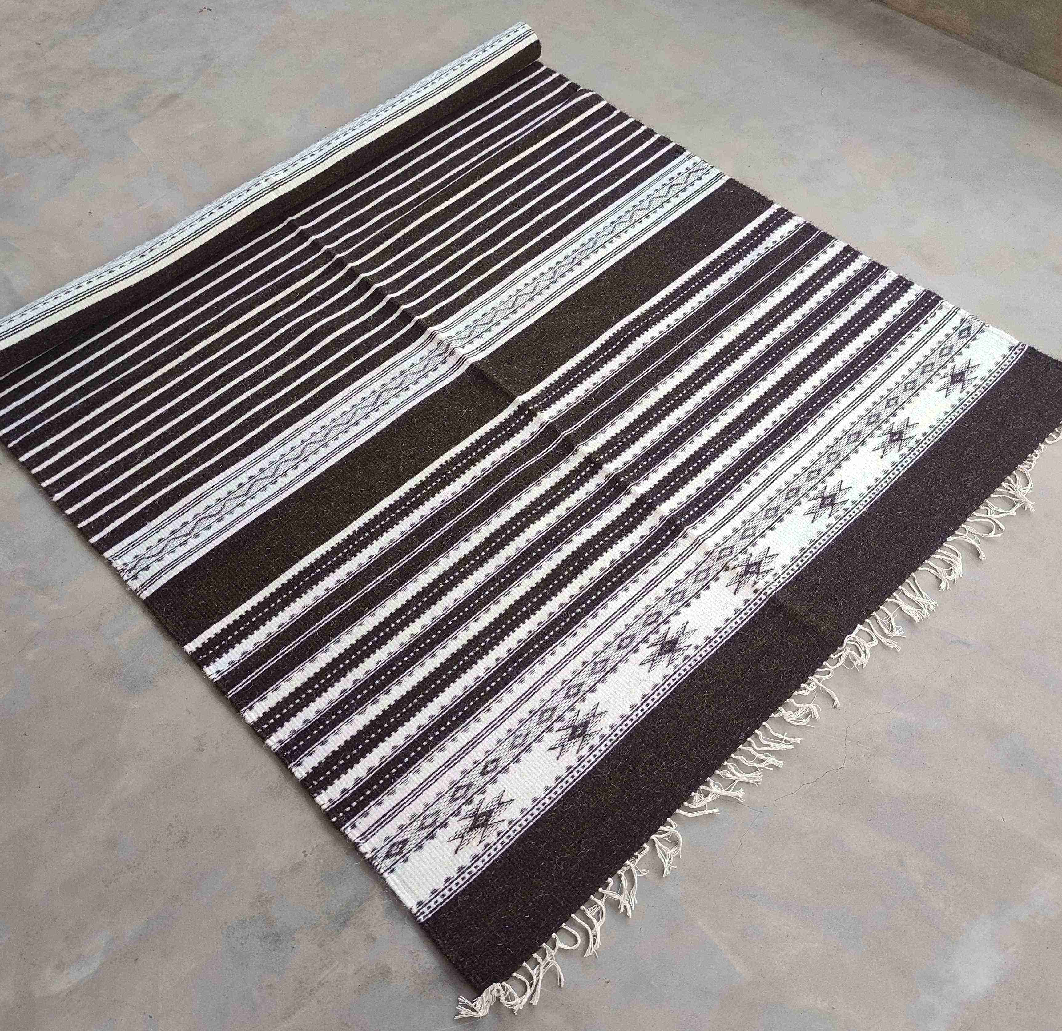 Bharwadi Carpet