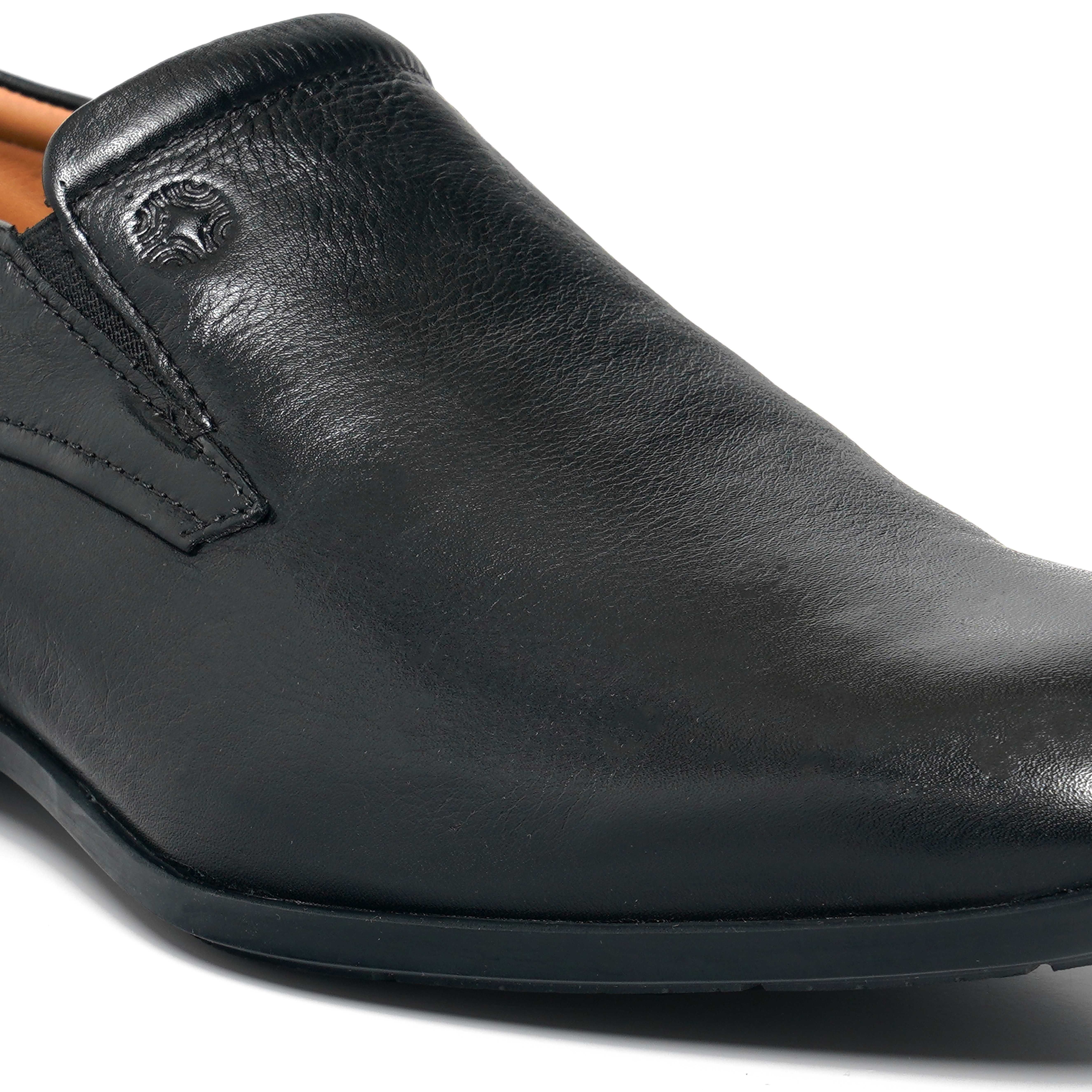 The Colombo Ruosh Men Black Formal Slip-On