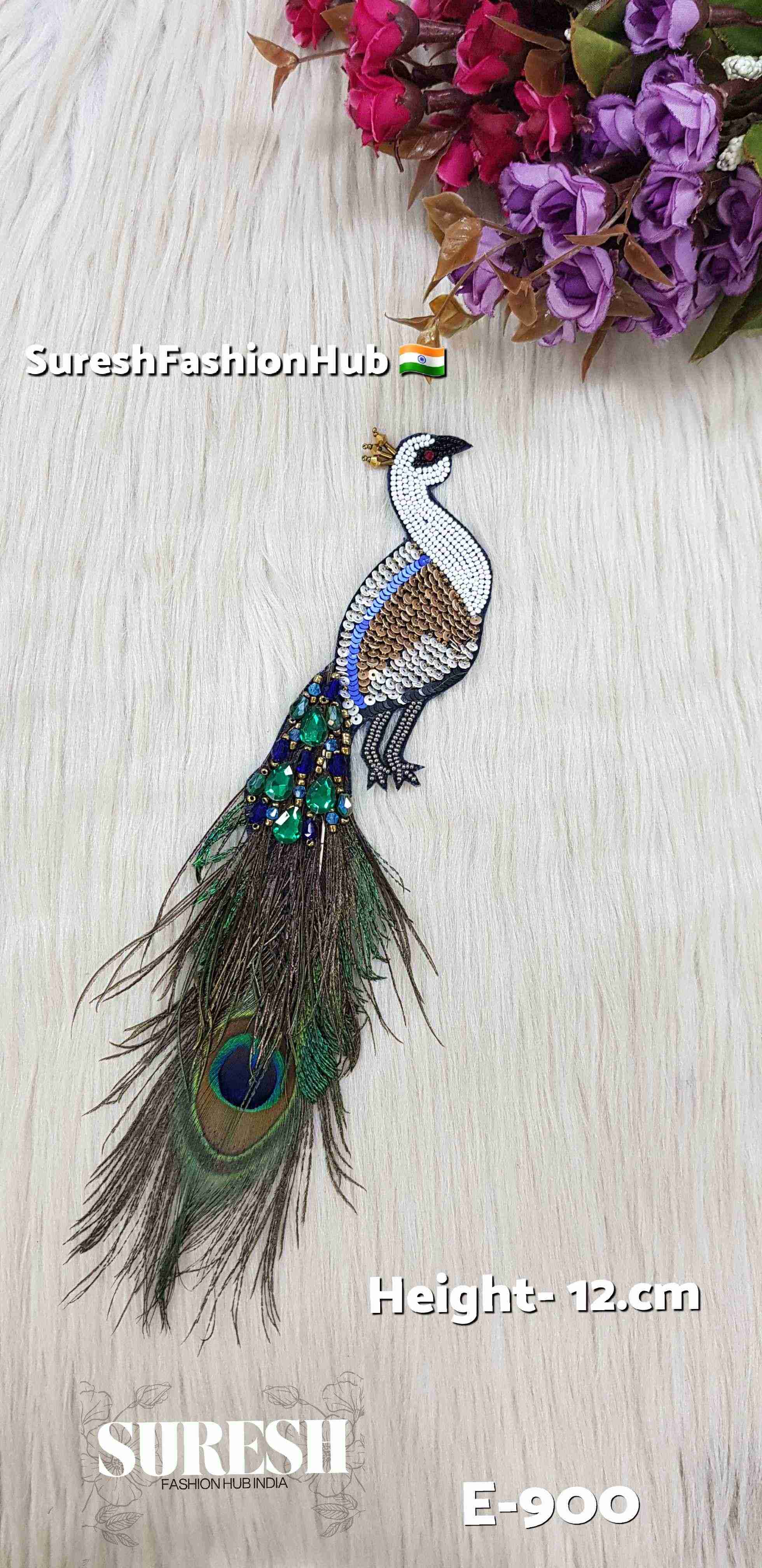 White Peacock Patch – Right Facing | E-900
