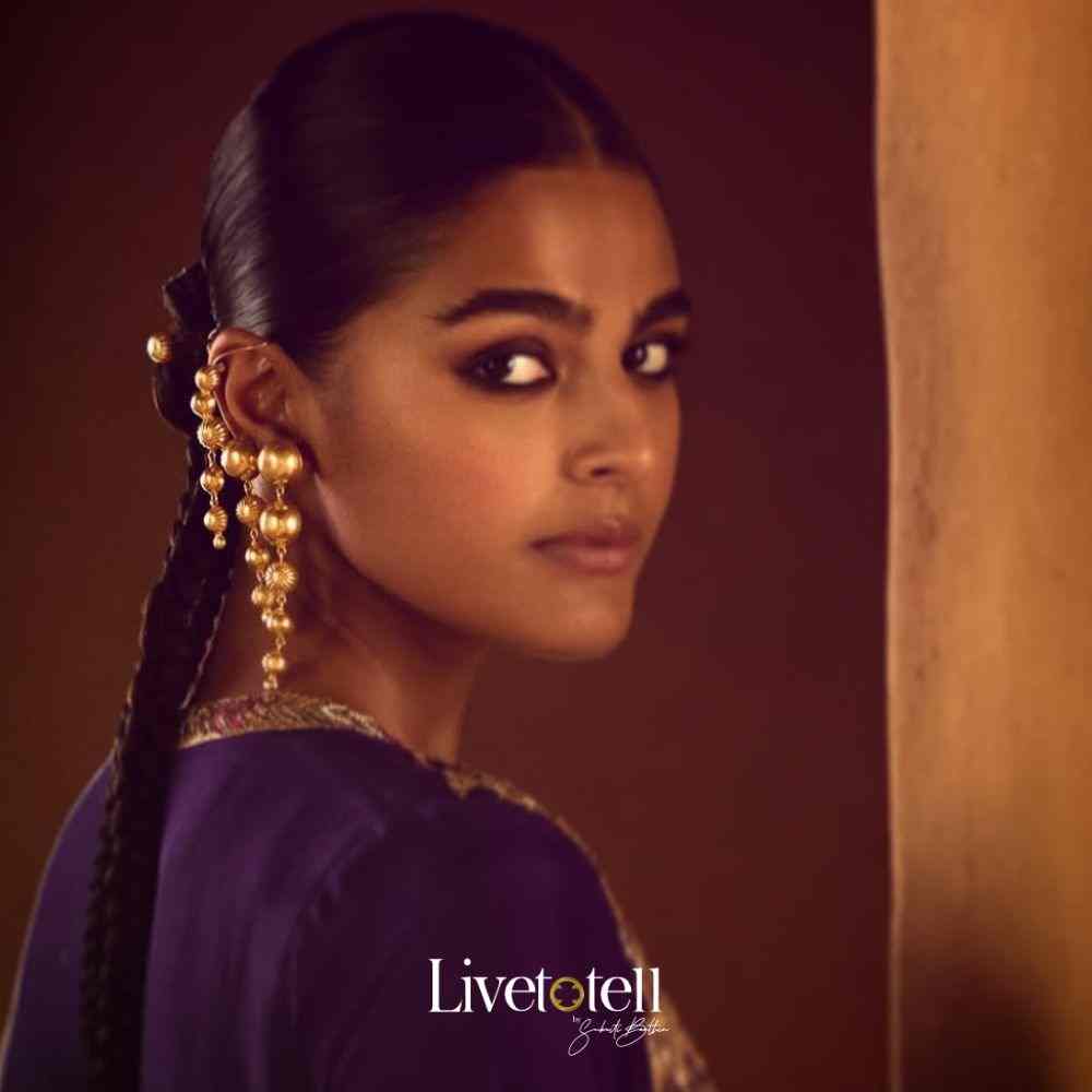 Bombshell Pataka Earcuffs