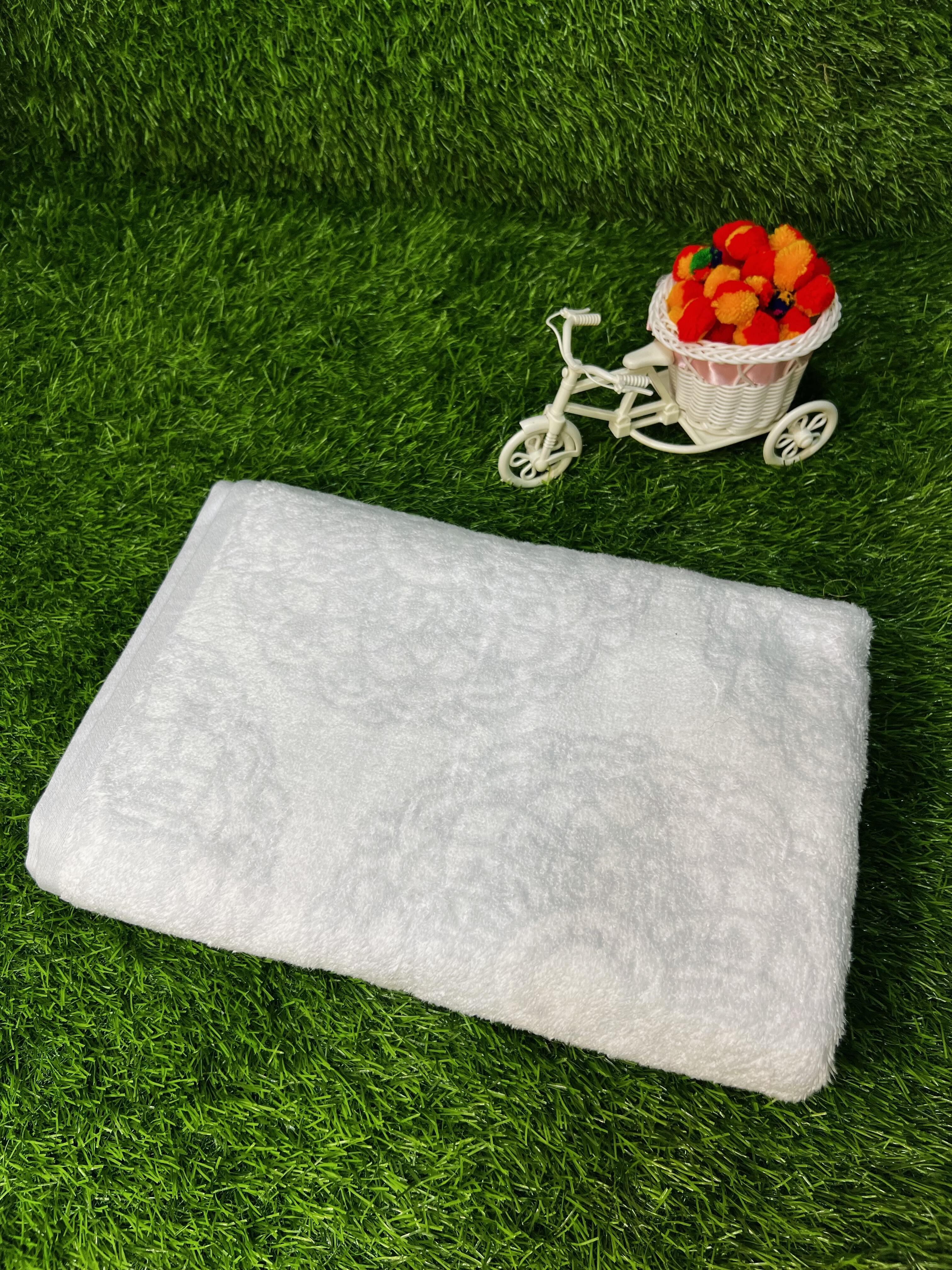 Super Soft Cotton ,Twisted Yarn, Reversible Bath Towel , 600 GSM