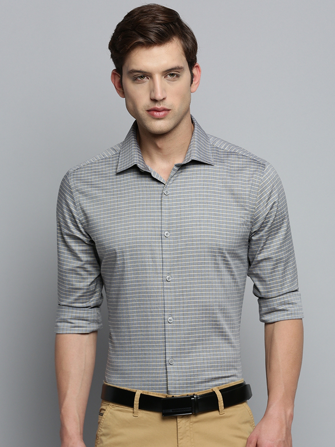 Showoff | SHOWOFF Men's Spread Collar Checked Grey Classic Shirt 1