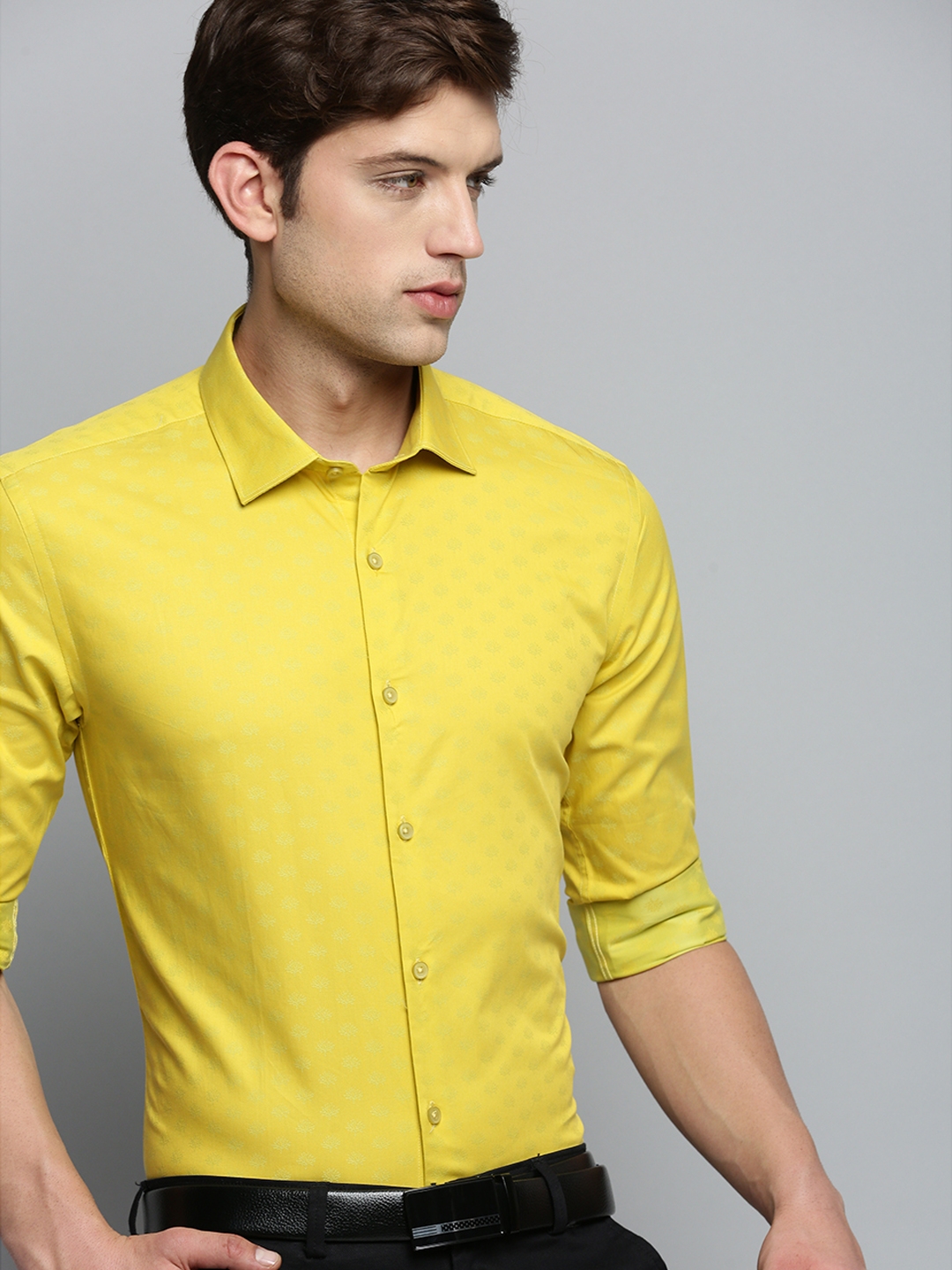 Showoff | SHOWOFF Men's Spread Collar Self Design Yellow Classic Shirt 0