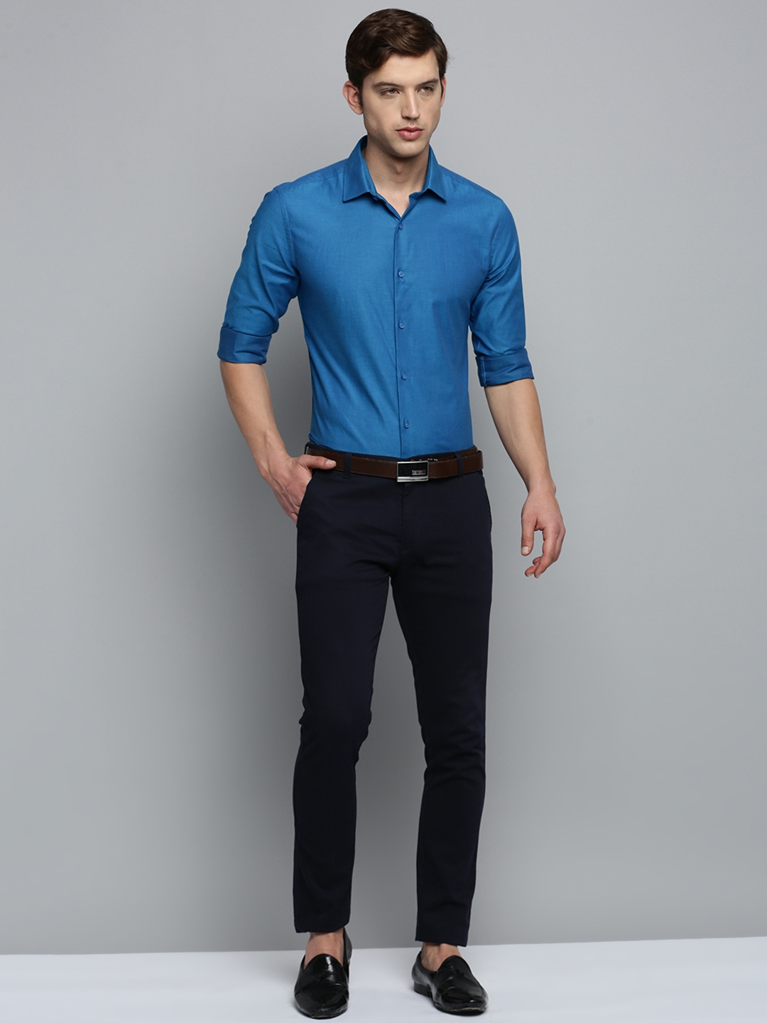 Showoff | SHOWOFF Men's Spread Collar Self Design Blue Classic Shirt 4
