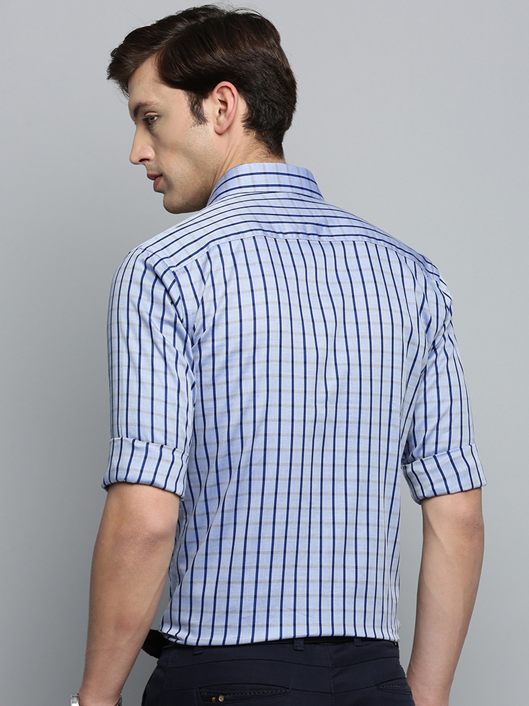 Showoff | SHOWOFF Men's Spread Collar Checked Blue Classic Shirt 3