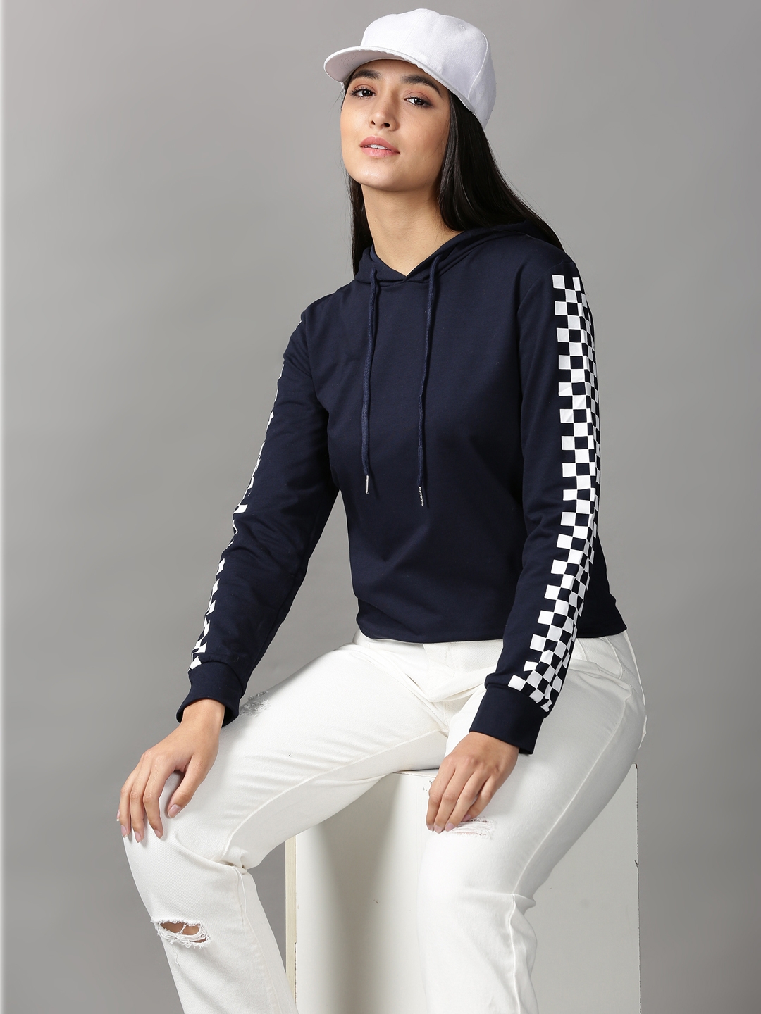 Showoff | SHOWOFF Women Navy Blue Solid Hooded Full Sleeves Pullover Sweatshirt 0