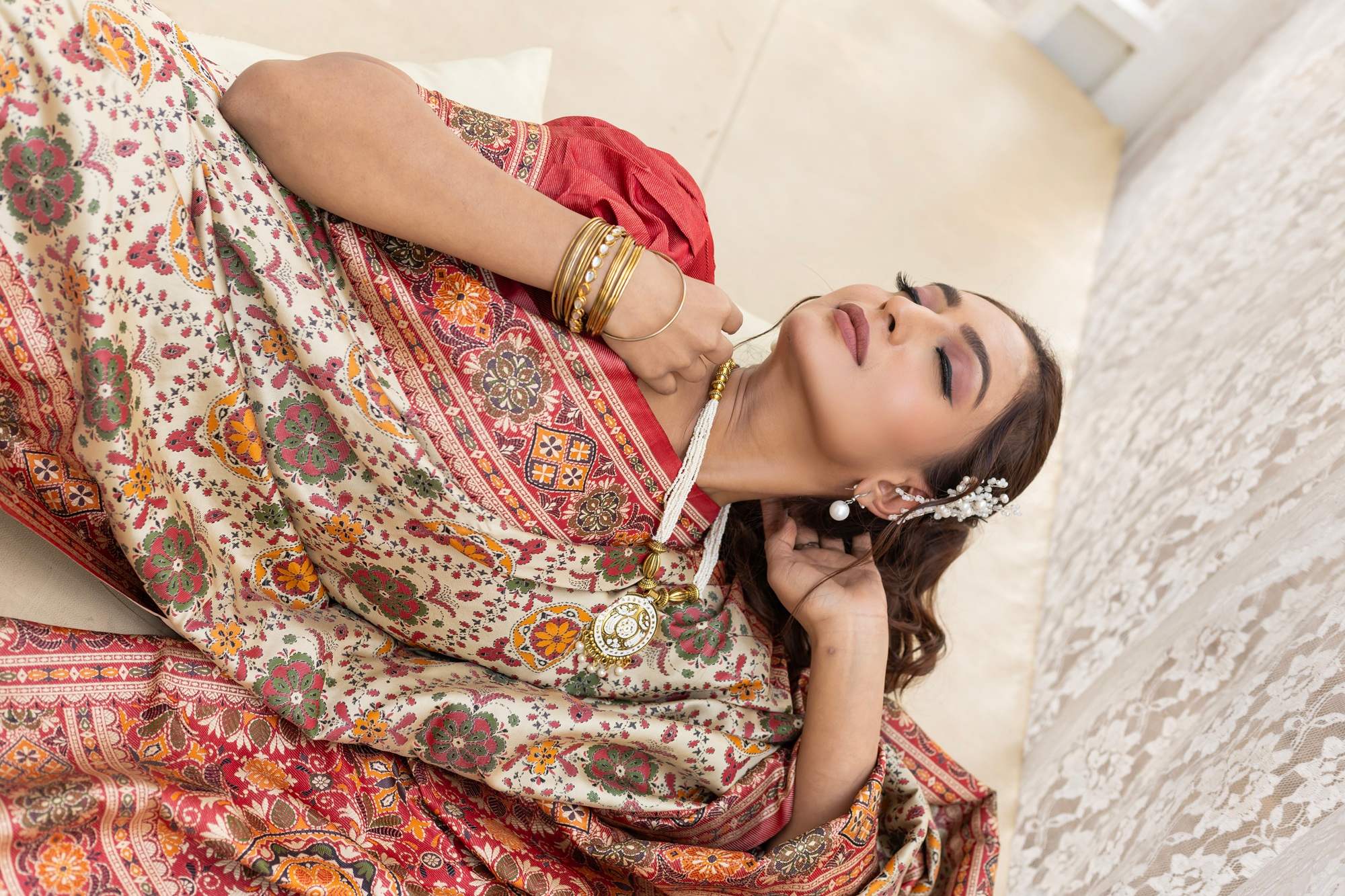 Tasarika Women Cream Jacquard Saree