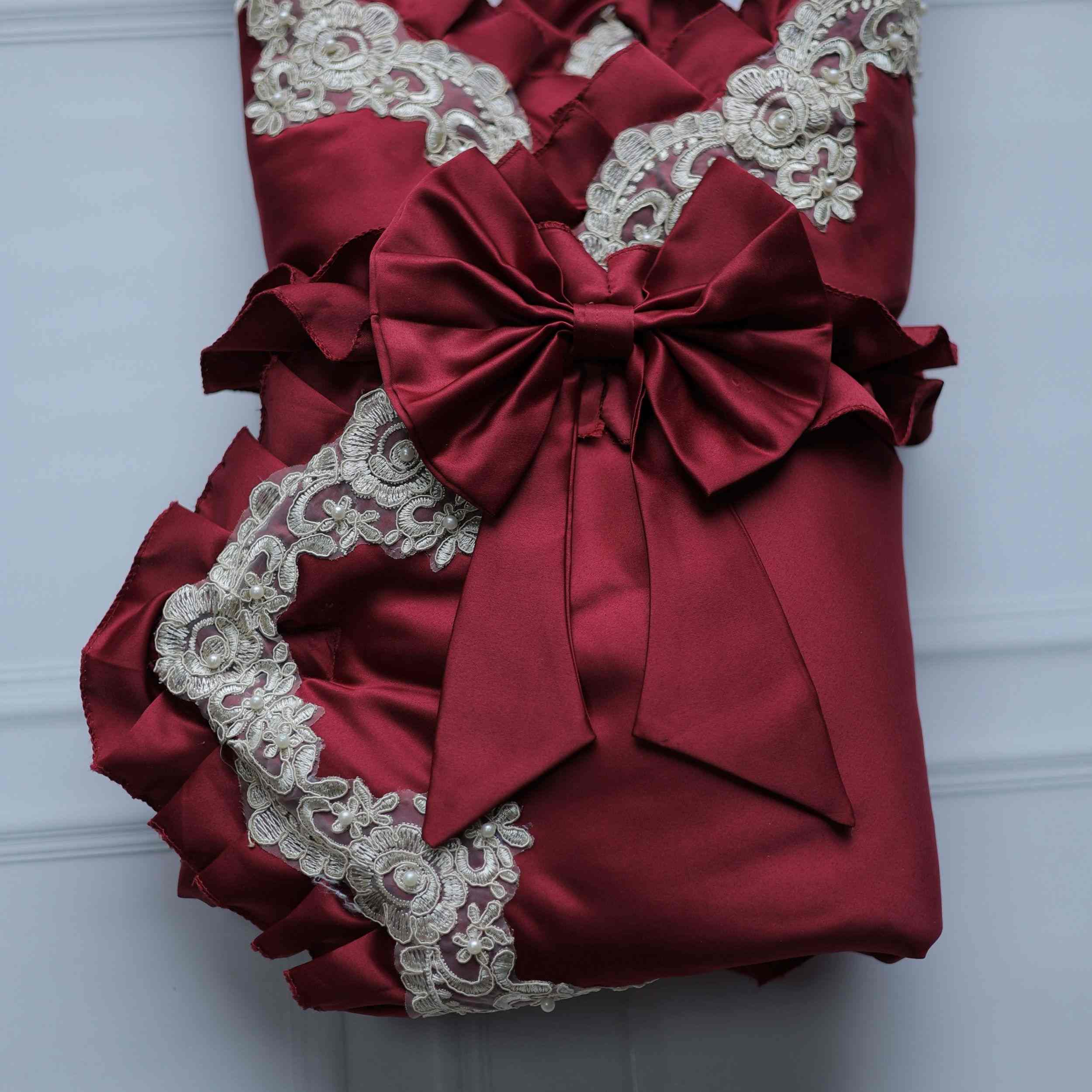 Little Maroon Muffin Wrap