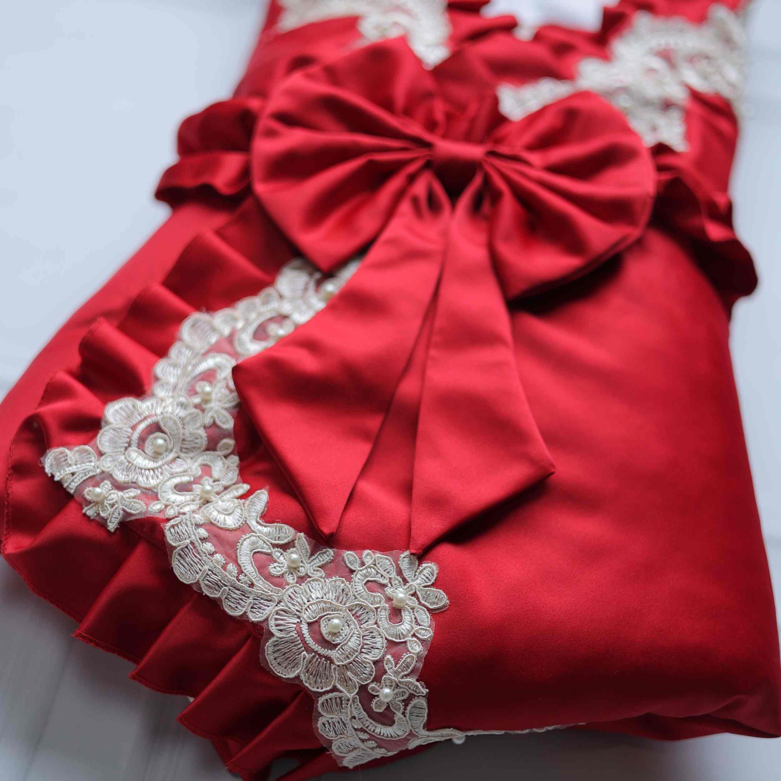 Little Cherry Charm Wrap