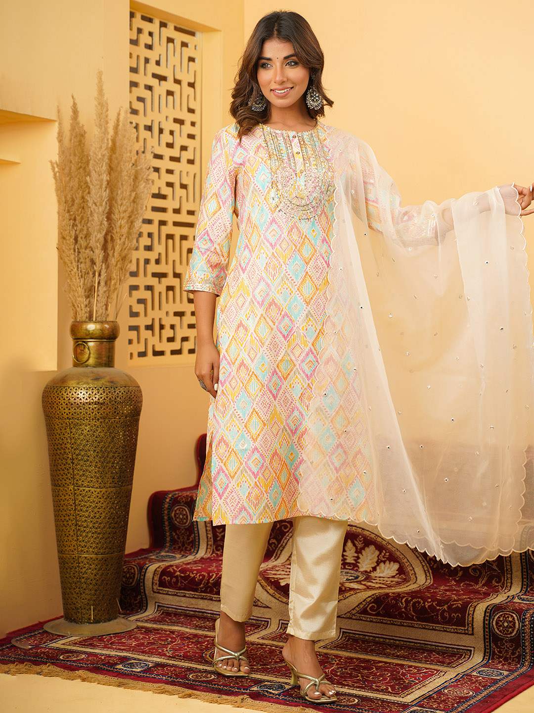 MUSLIN EMBROIDERED KURTA PANT WITH DUPATTA