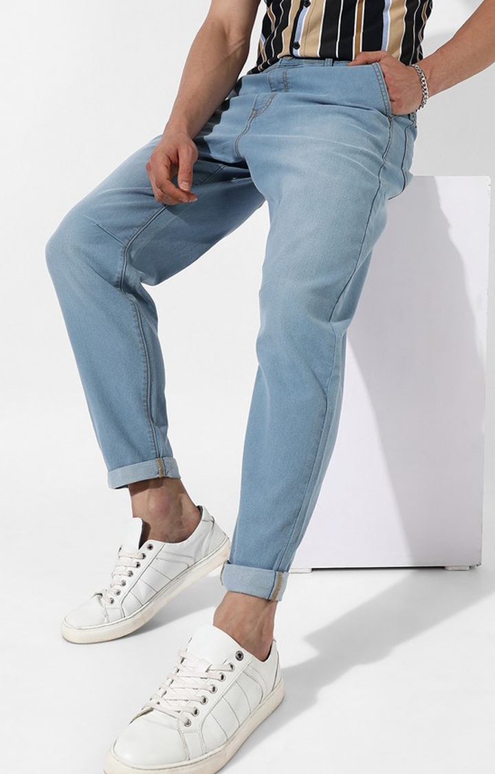 Men's Light Blue Denim Solid Tapered Jeans