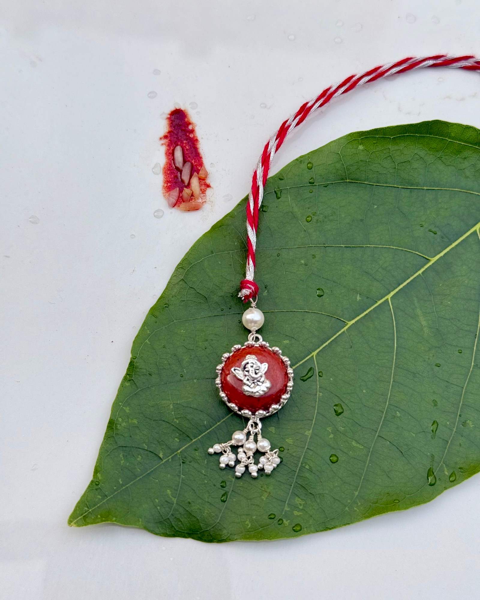 Baal Ganesha Lumba In Silver
