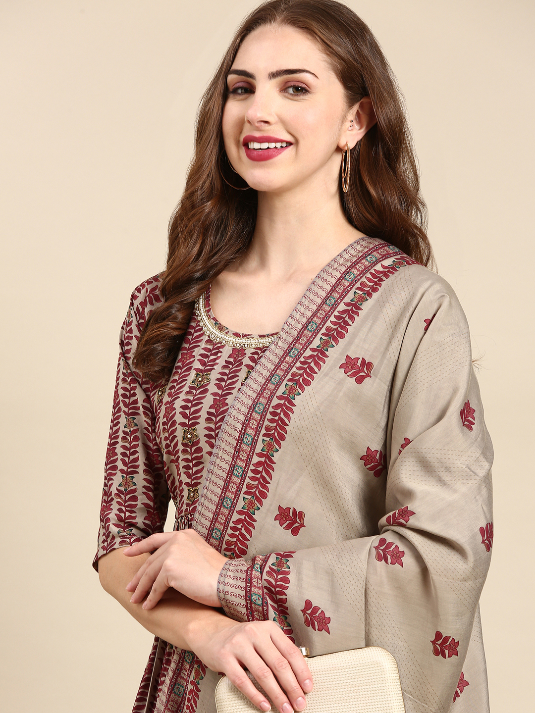 SHOWOFF Women's Round Neck Floor Length Ethnic Motifs Maroon Anarkali Kurta Set