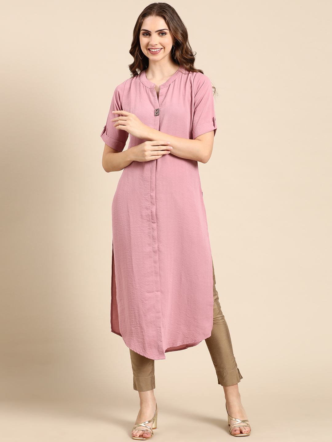 SHOWOFF Women's Mandarin Collar Solid Mauve Straight Kurta