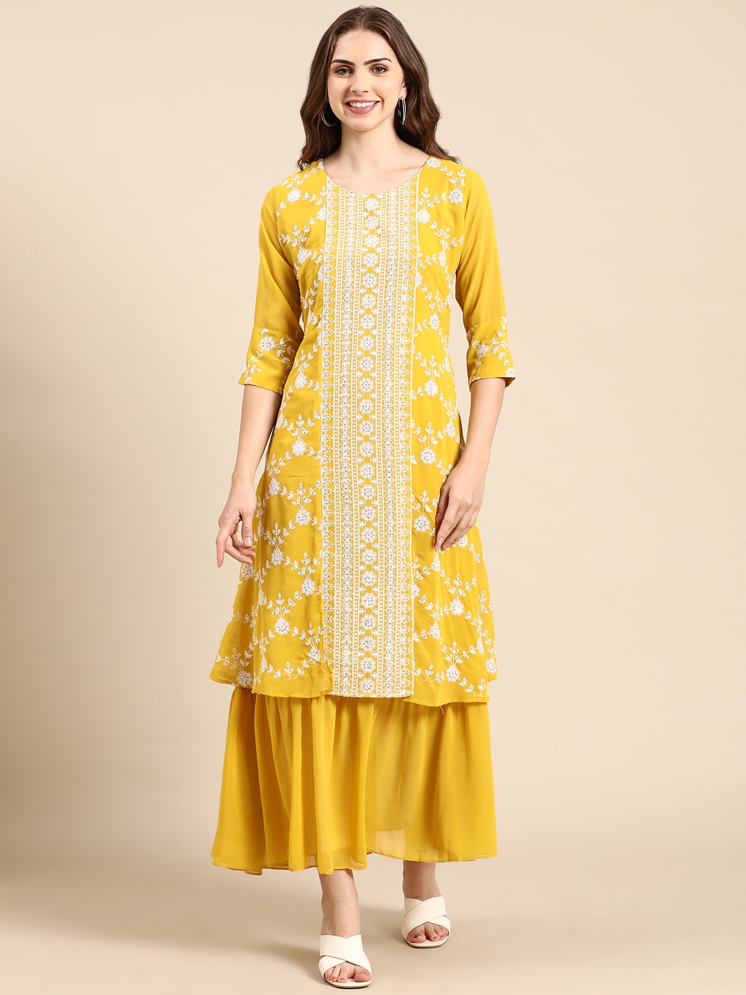 Showoff | SHOWOFF Women's Round Neck Embellished Yellow Anarkali Kurta 1