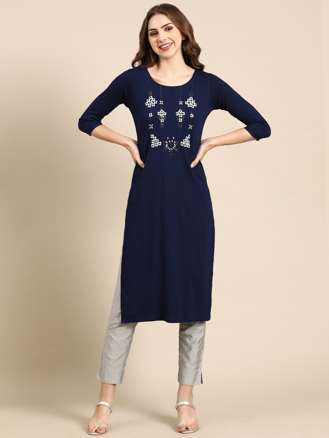 SHOWOFF Women's Round Neck Woven Design Navy Blue Straight Kurta