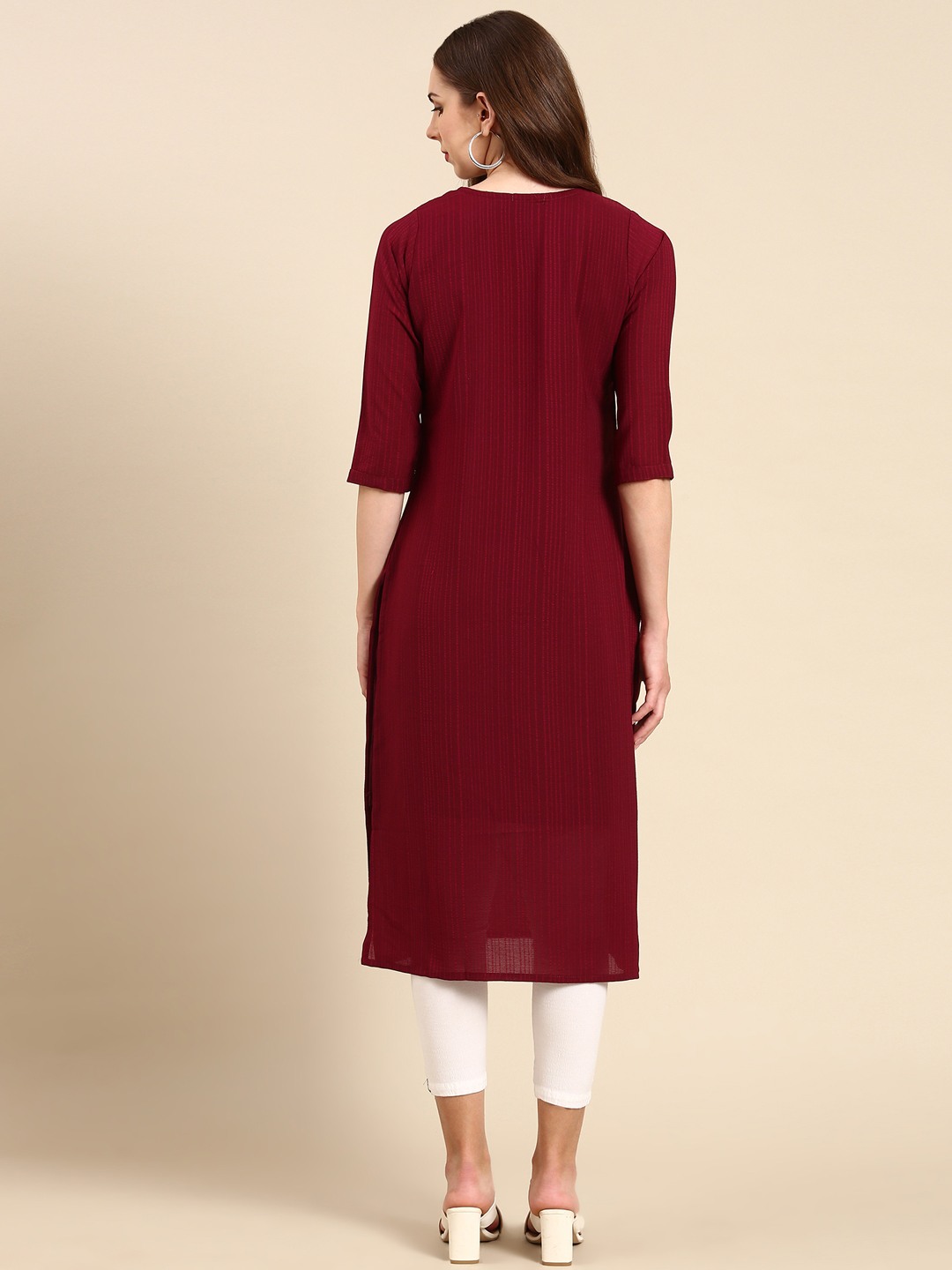 SHOWOFF Women's Round Neck Woven Design Violet Straight Kurta