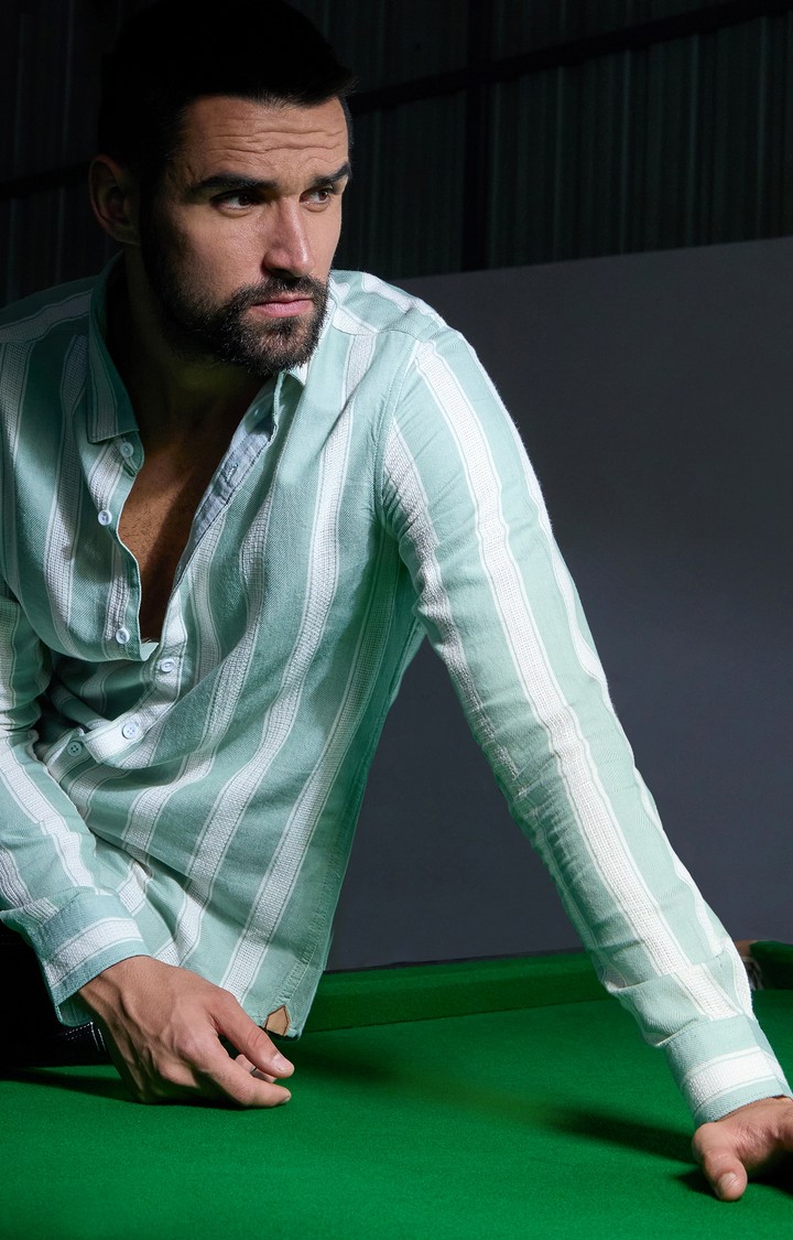 Men's Blue Striped Casual Shirts