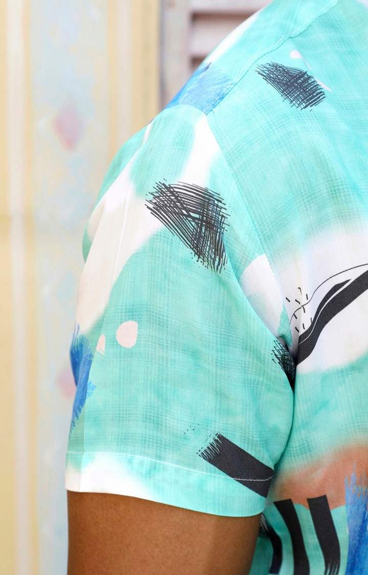 Men's Green Printed Casual Shirts