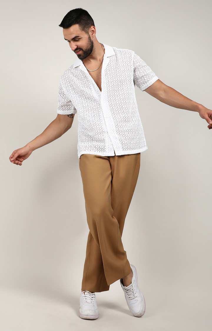 Men's White Solid Casual Shirts