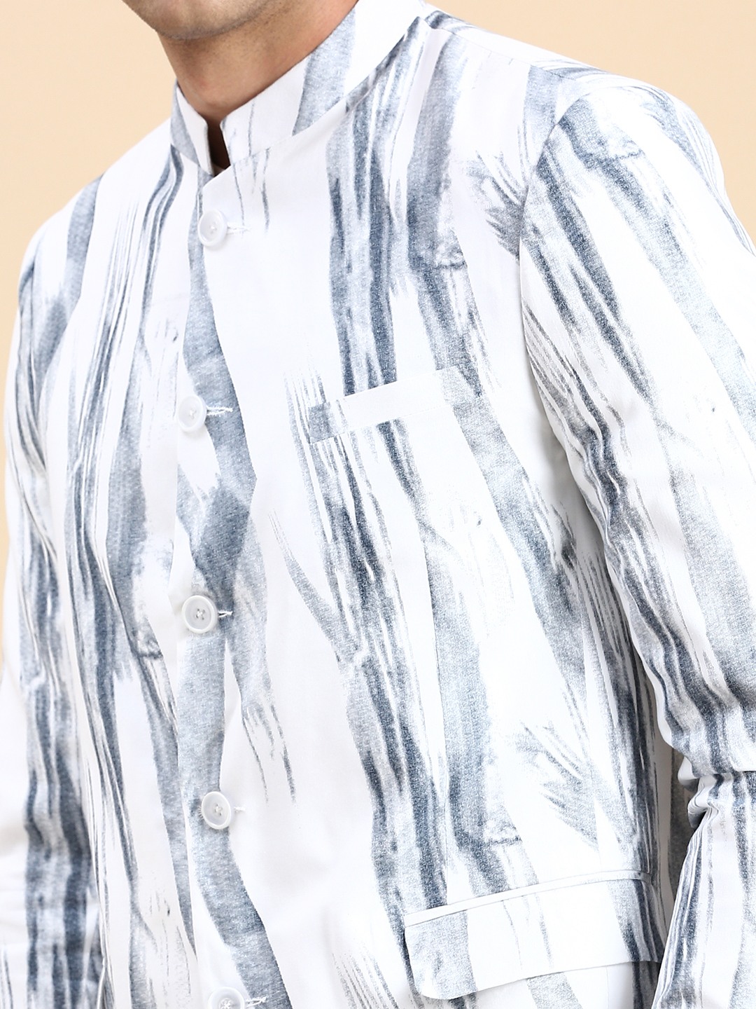 SHOWOFF Men's Printed Mandarin Collar Slim Fit Bandhgala White Blazer