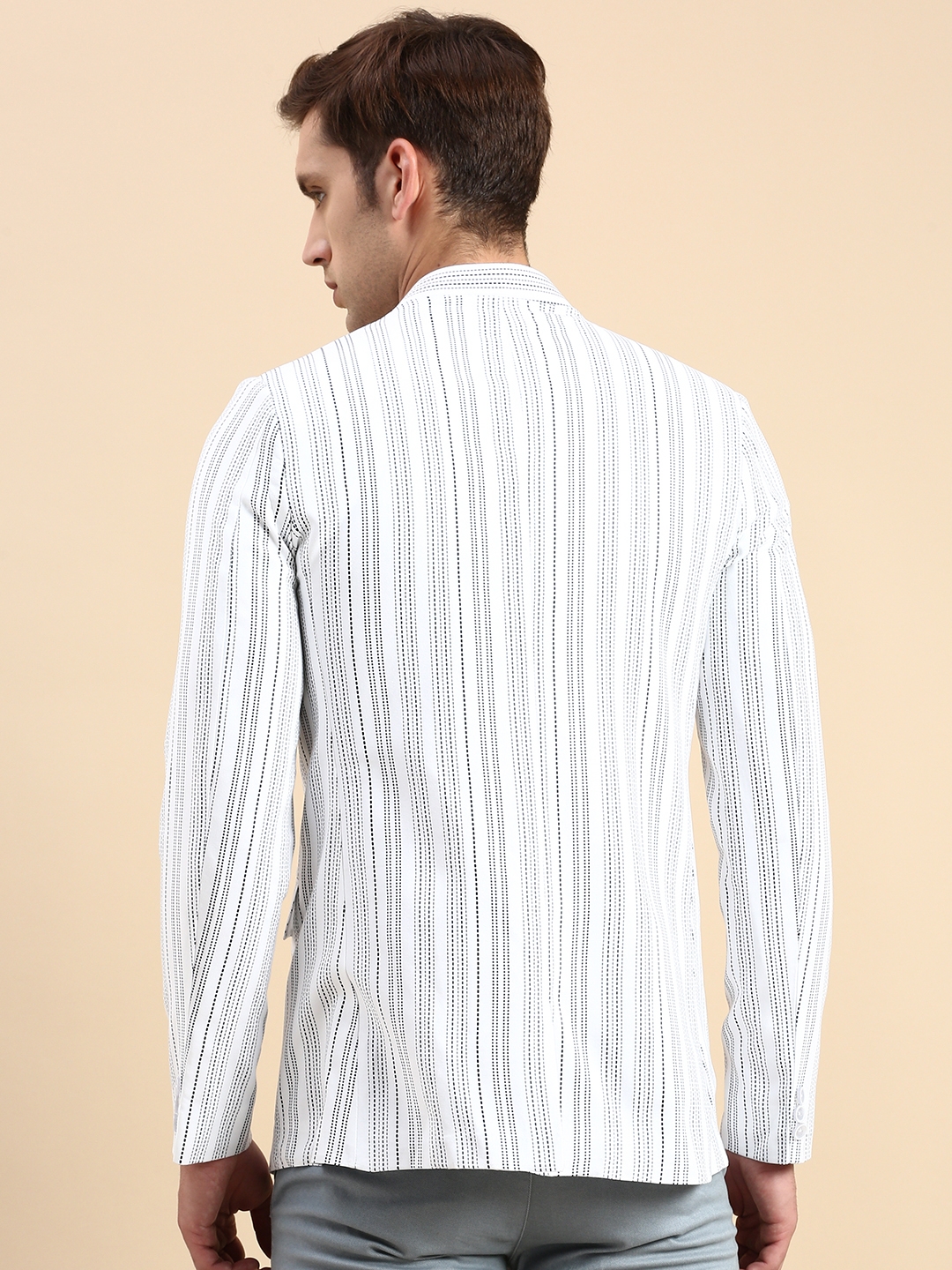 Showoff | SHOWOFF Men's Striped Mandarin Collar Slim Fit Bandhgala White Blazer 3