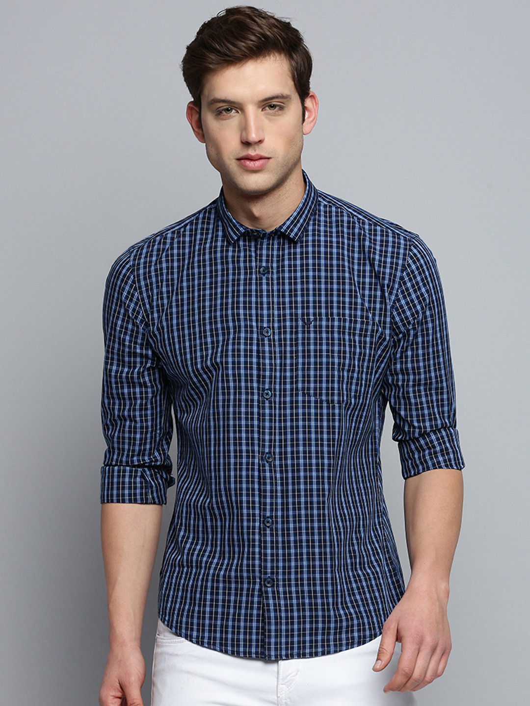 SHOWOFF Men's Spread Collar Checked Navy Blue Classic Shirt