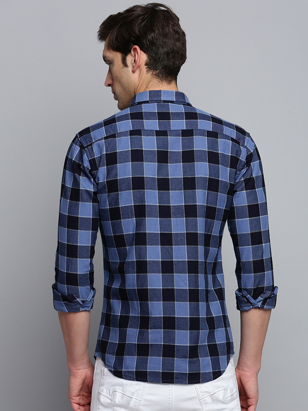 Showoff | SHOWOFF Men's Spread Collar Checked Blue Classic Shirt 3