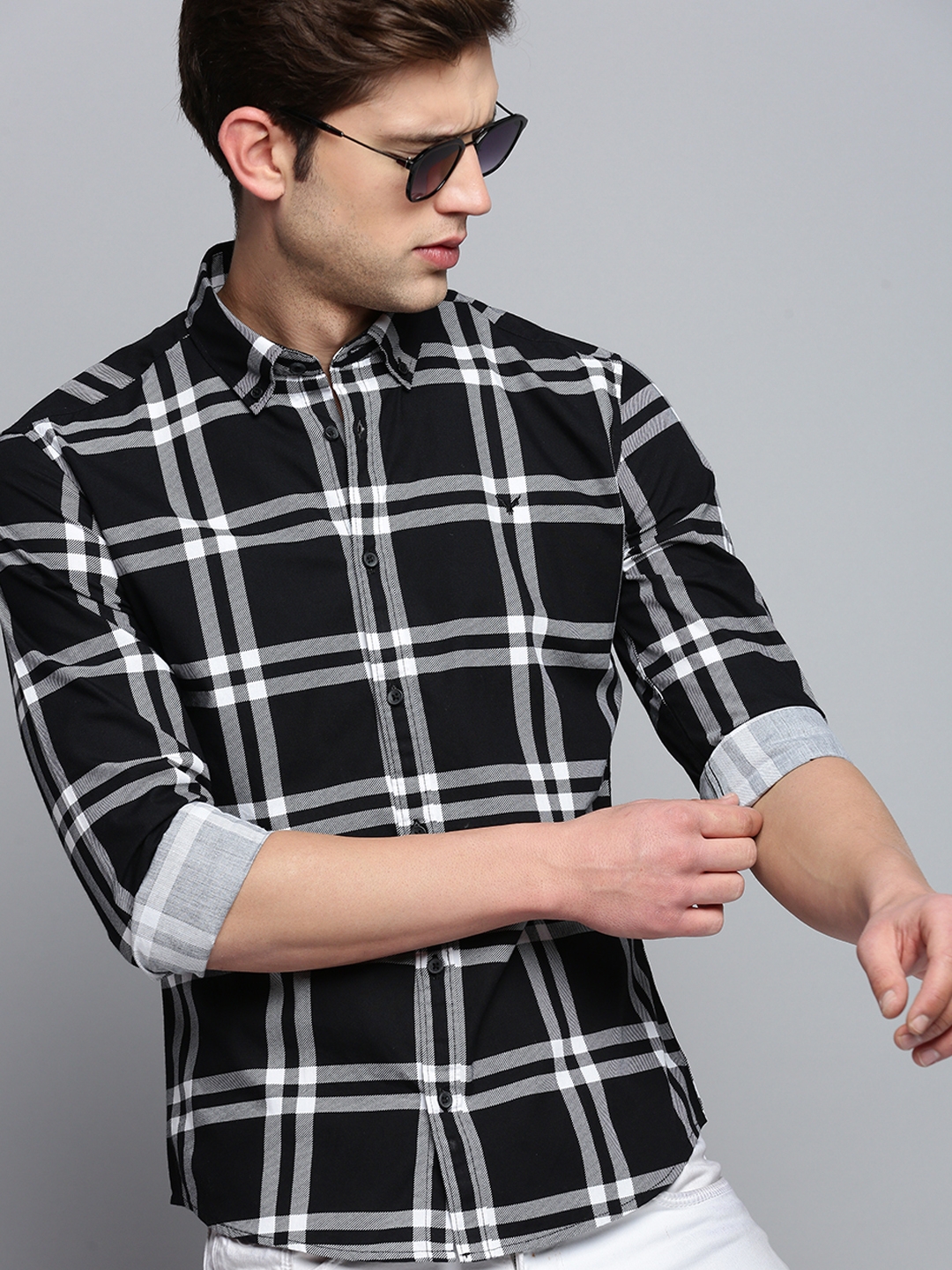 Showoff | SHOWOFF Men's Spread Collar Checked Black Classic Shirt 0