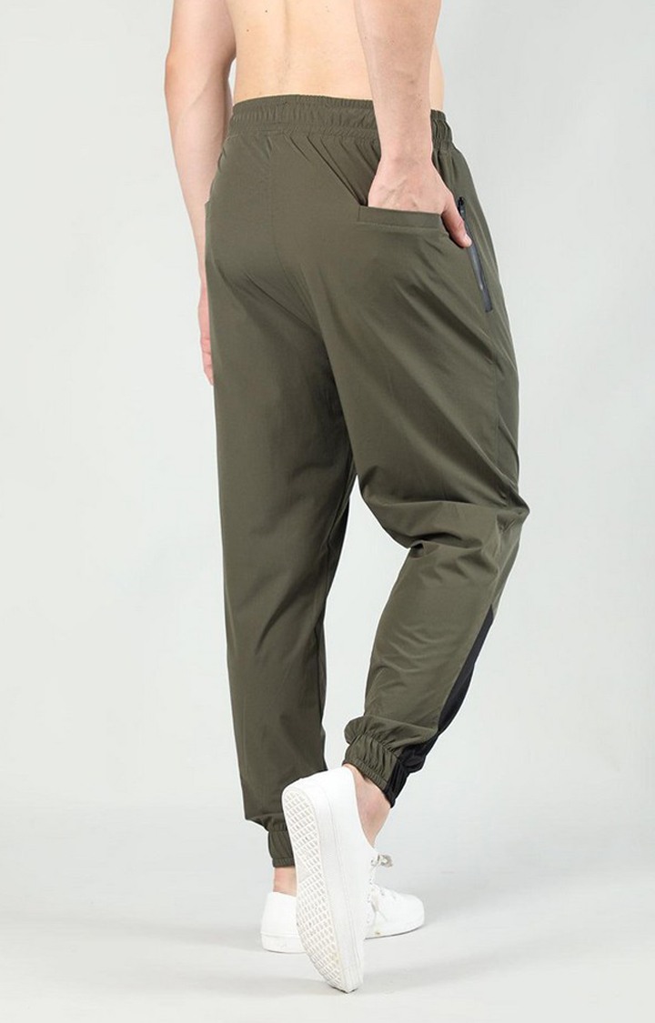 Men's Olive Green Solid Nylon Activewear Jogger