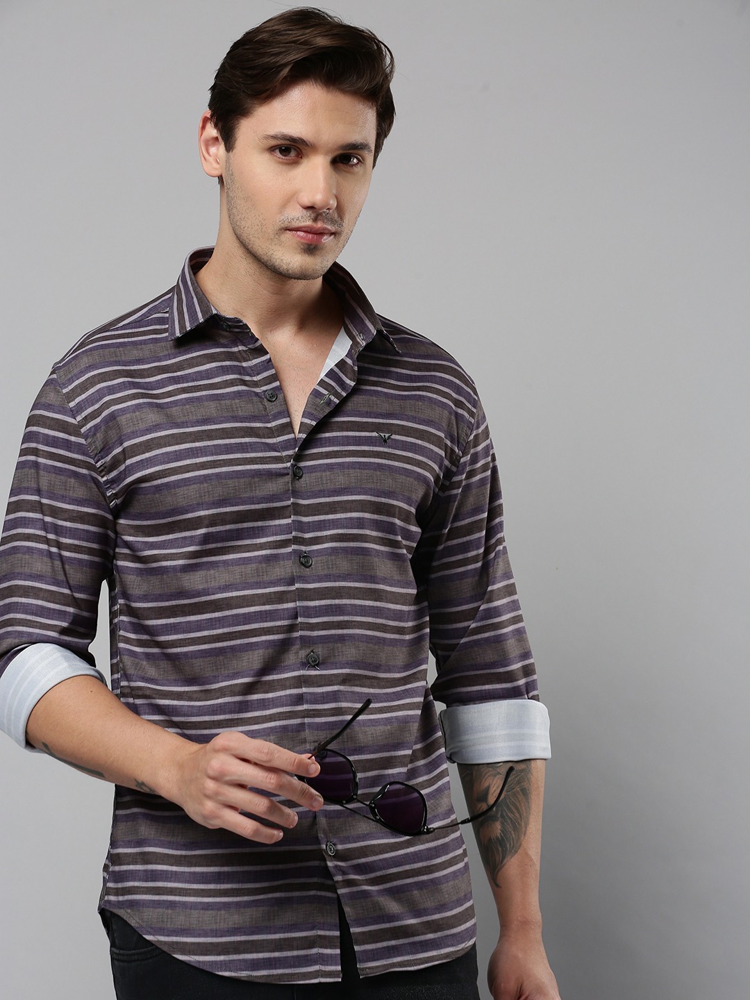 SHOWOFF Men's Spread Collar Long Sleeves Striped Grey Shirt