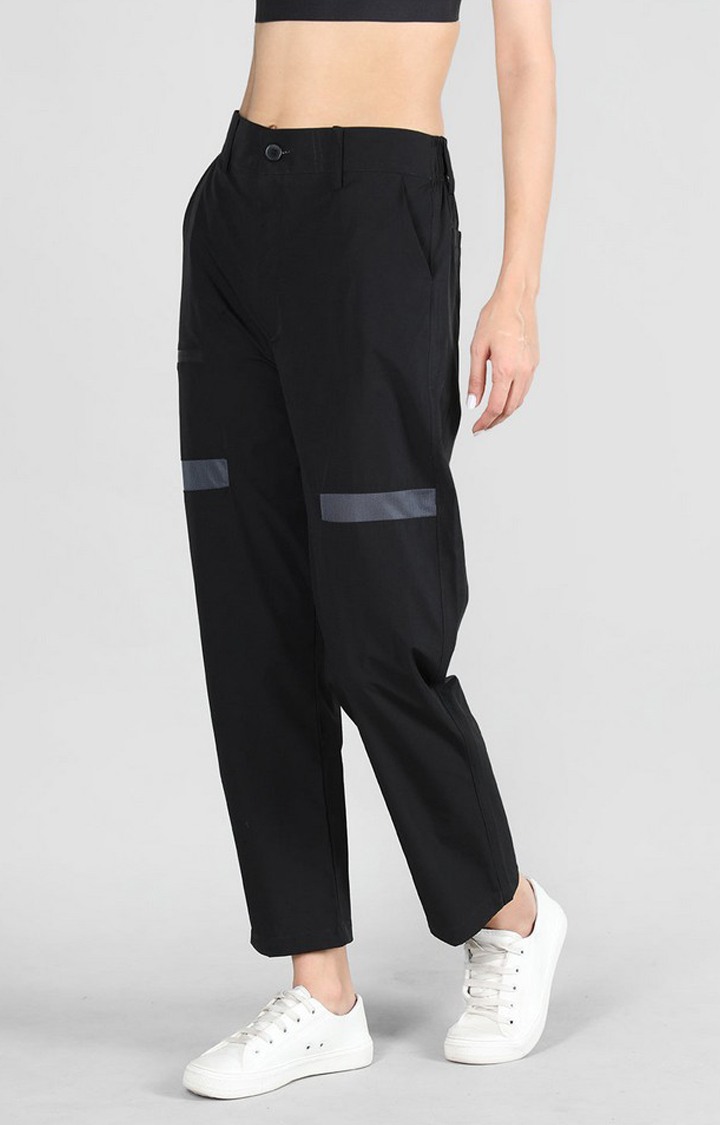 Women's Black Solid Nylon Cargo