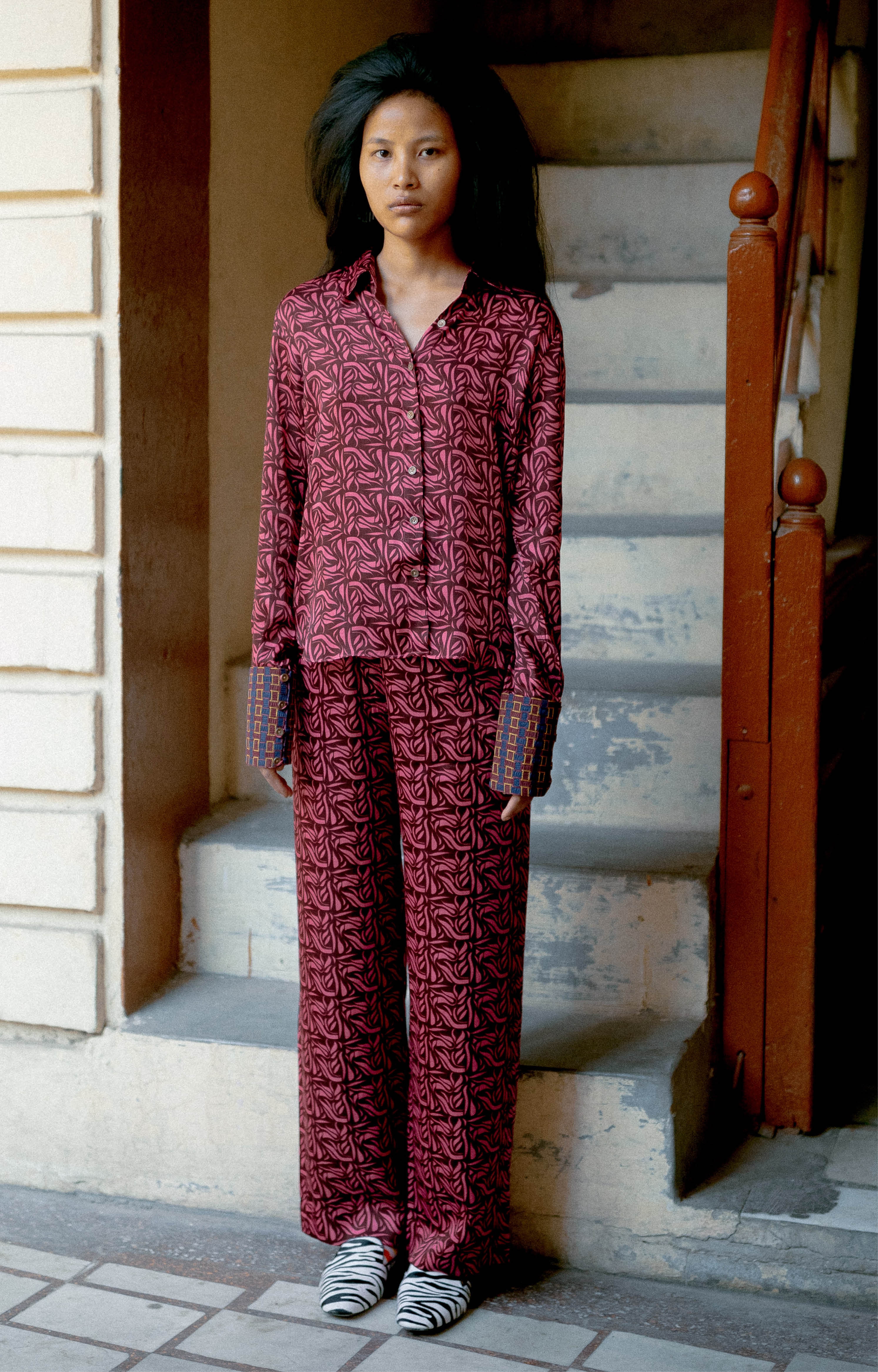 Azulik Shirt with Trousers