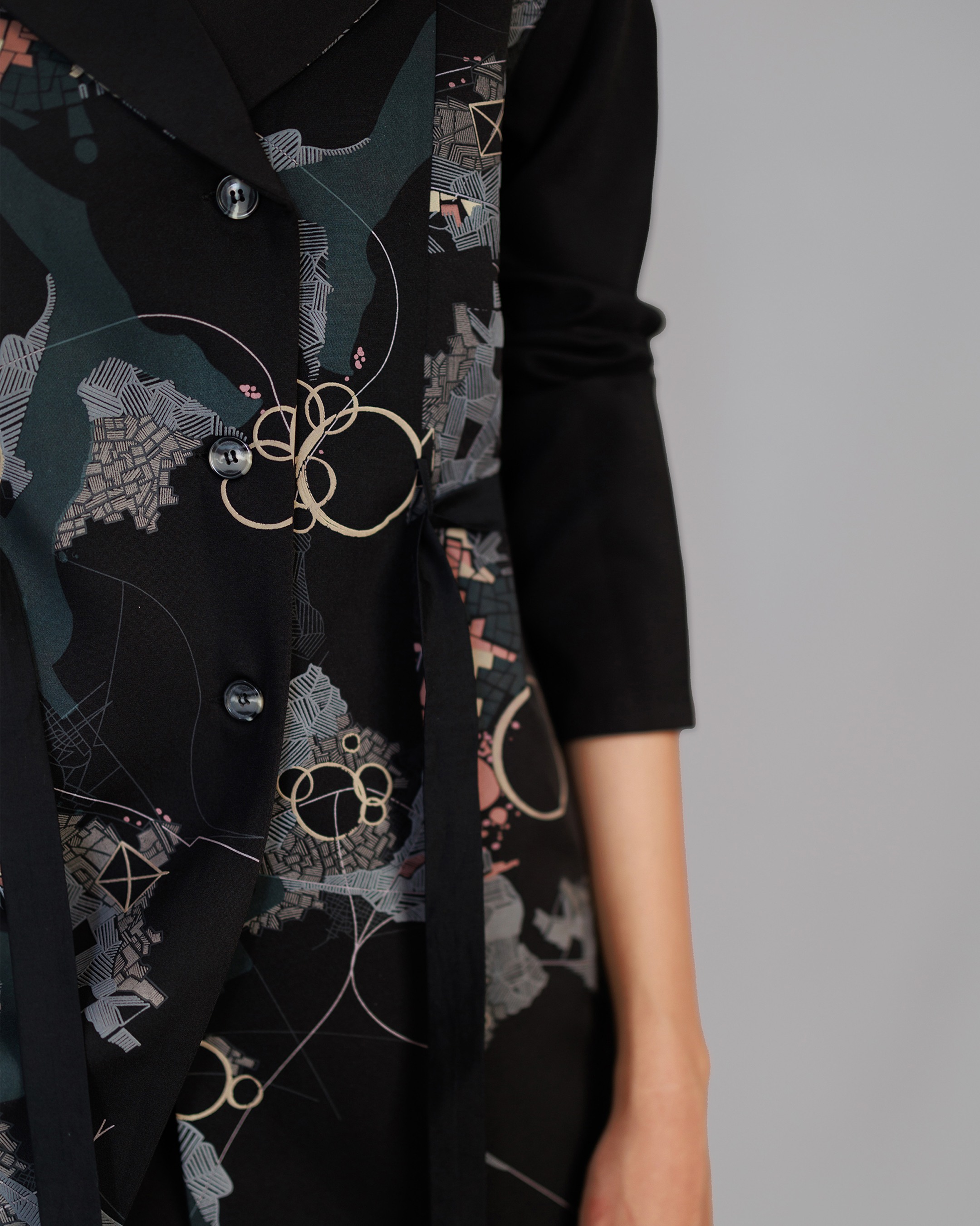 Black Map Coat Set