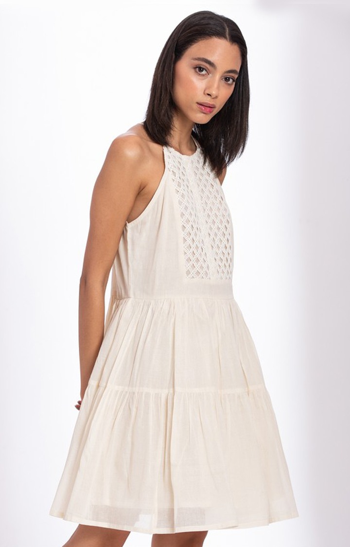 Women's White Cotton Solid Tiered Dress